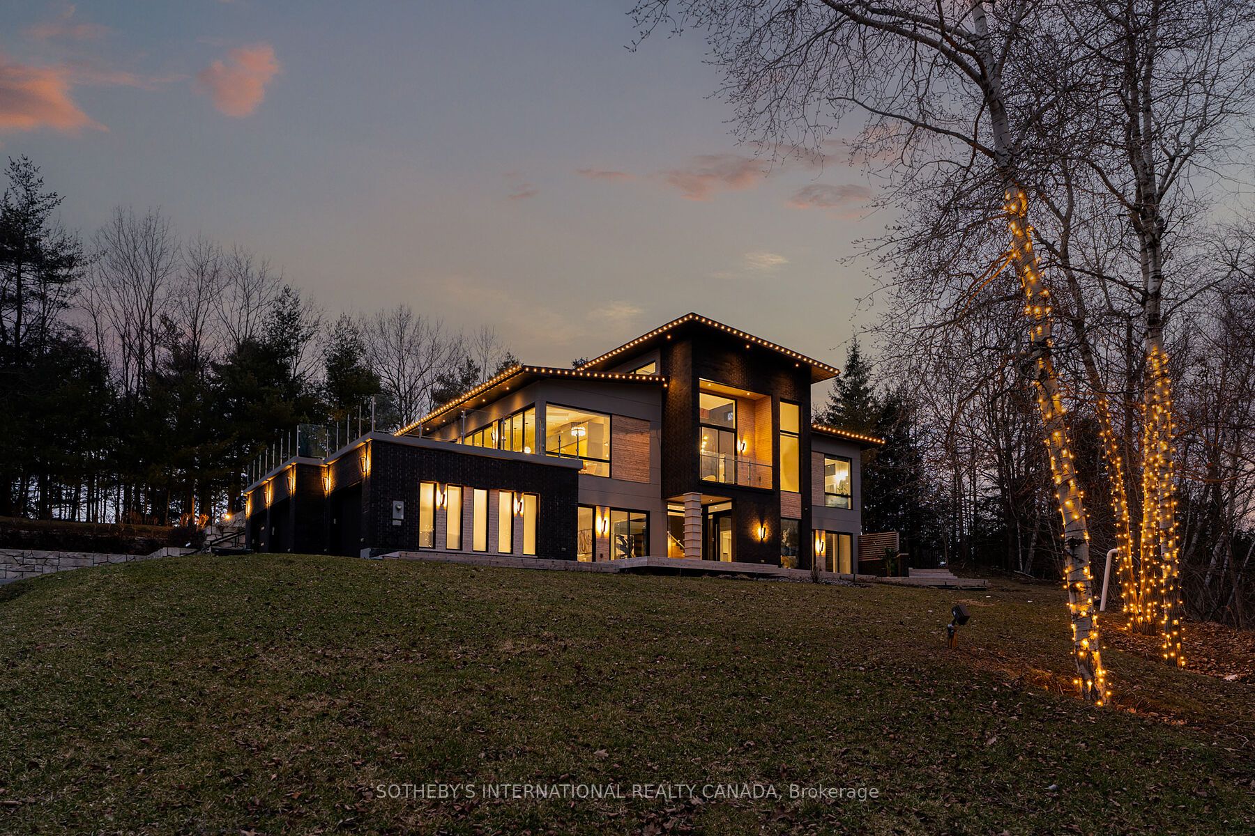 4599 Langstaff Road Property Photo 49