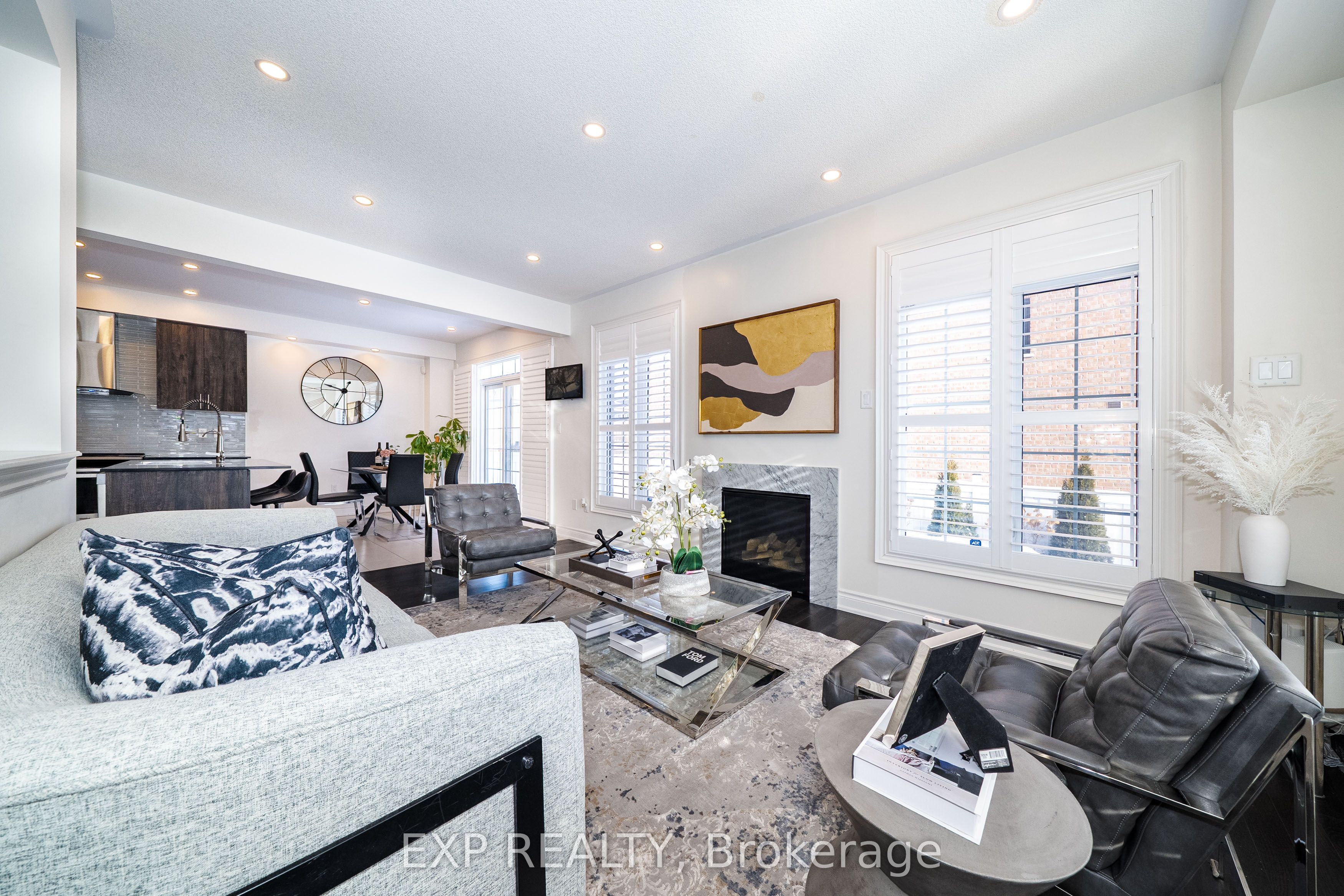 2 Tesla Crescent Property Photo 18