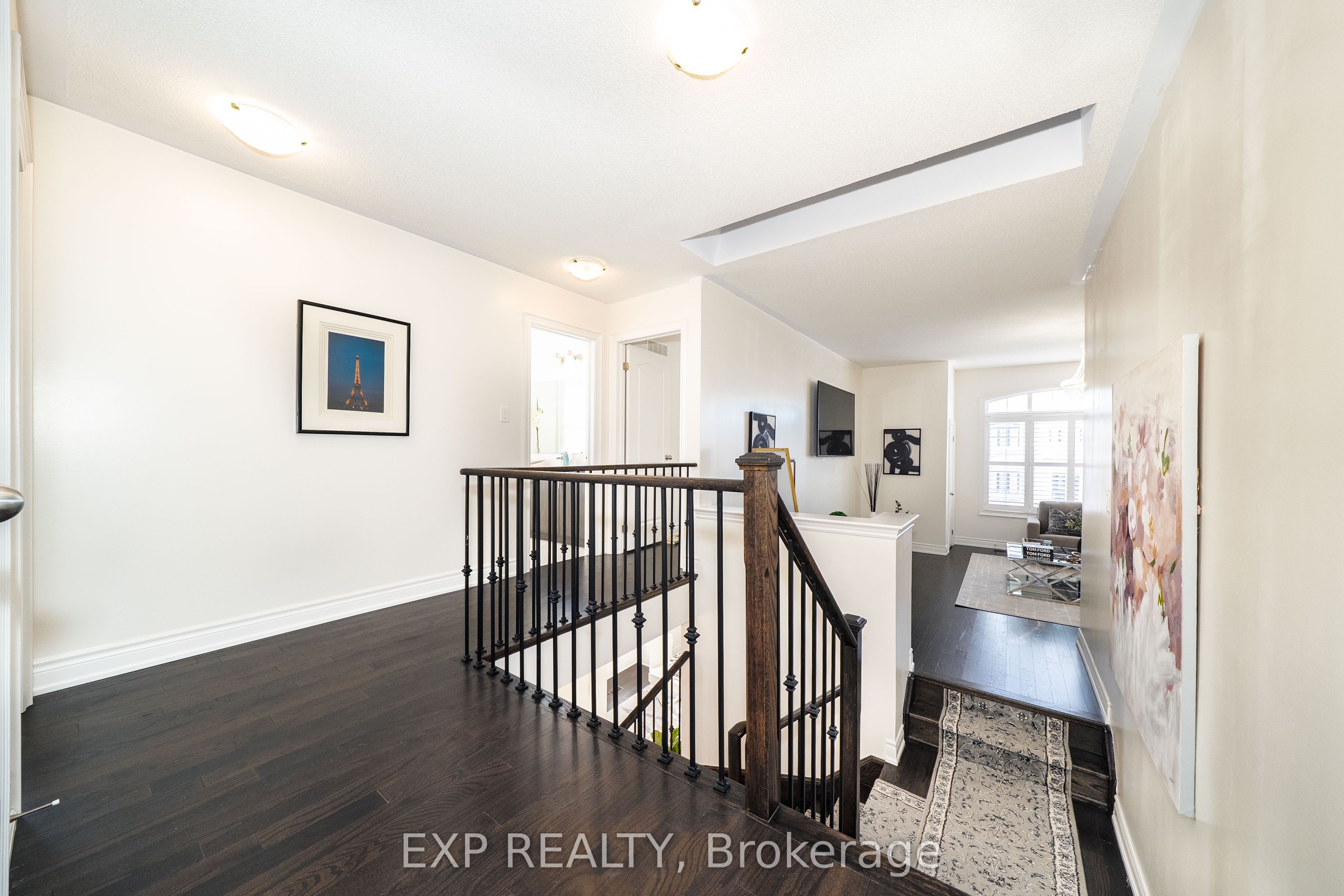 2 Tesla Crescent Property Photo 27