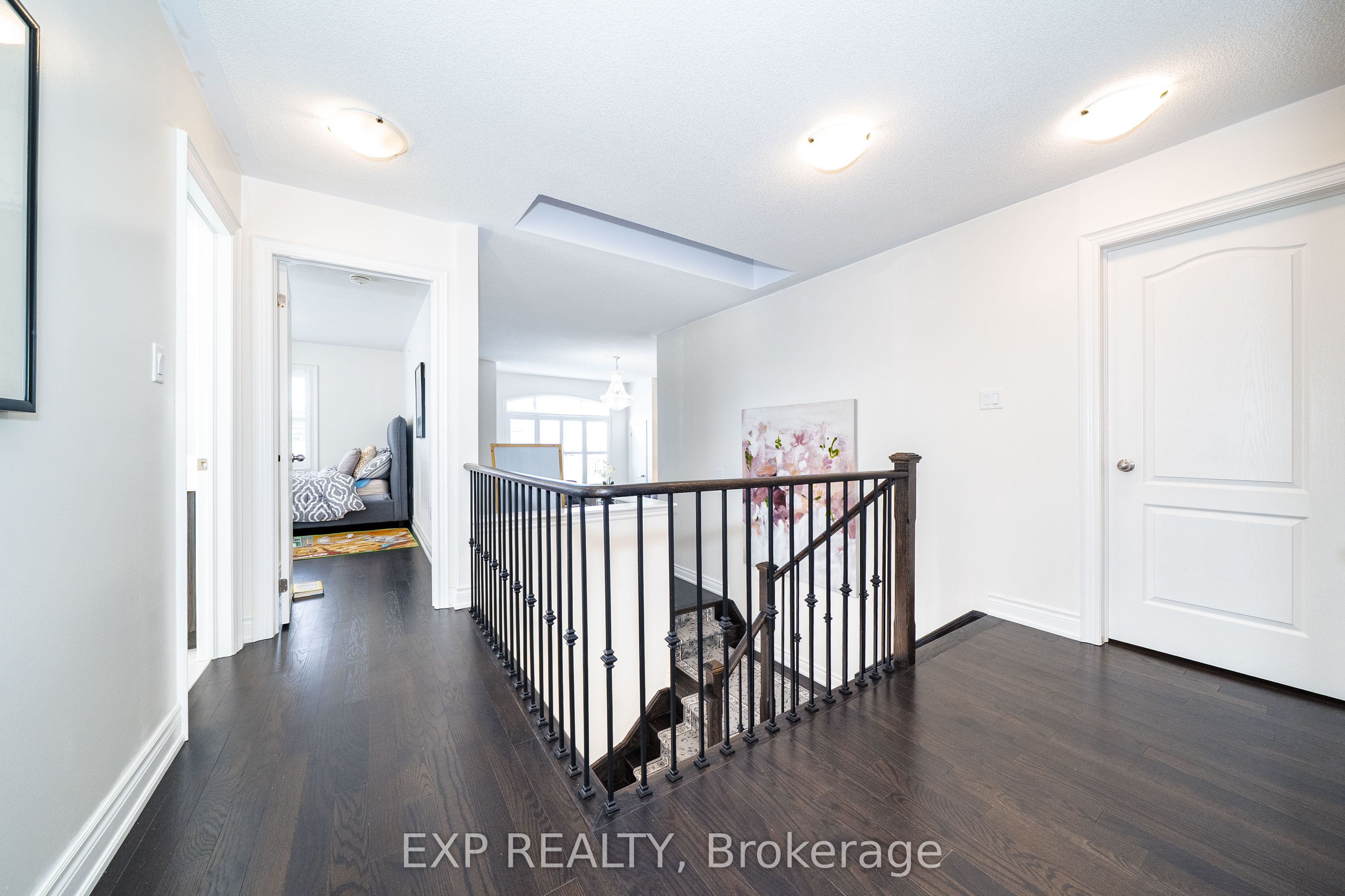 2 Tesla Crescent Property Photo 39