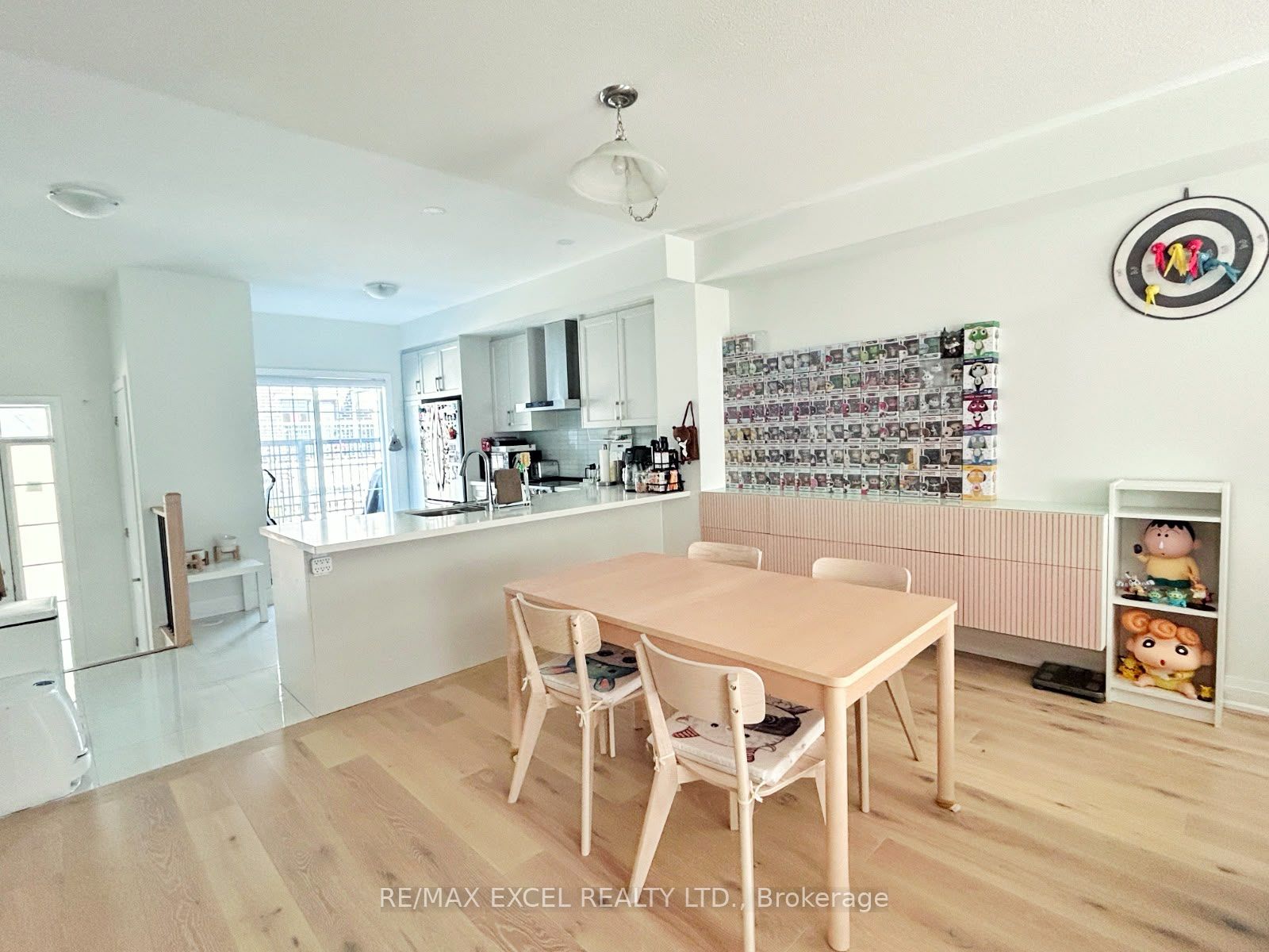 96 Clippers Crescent Property Photo 6