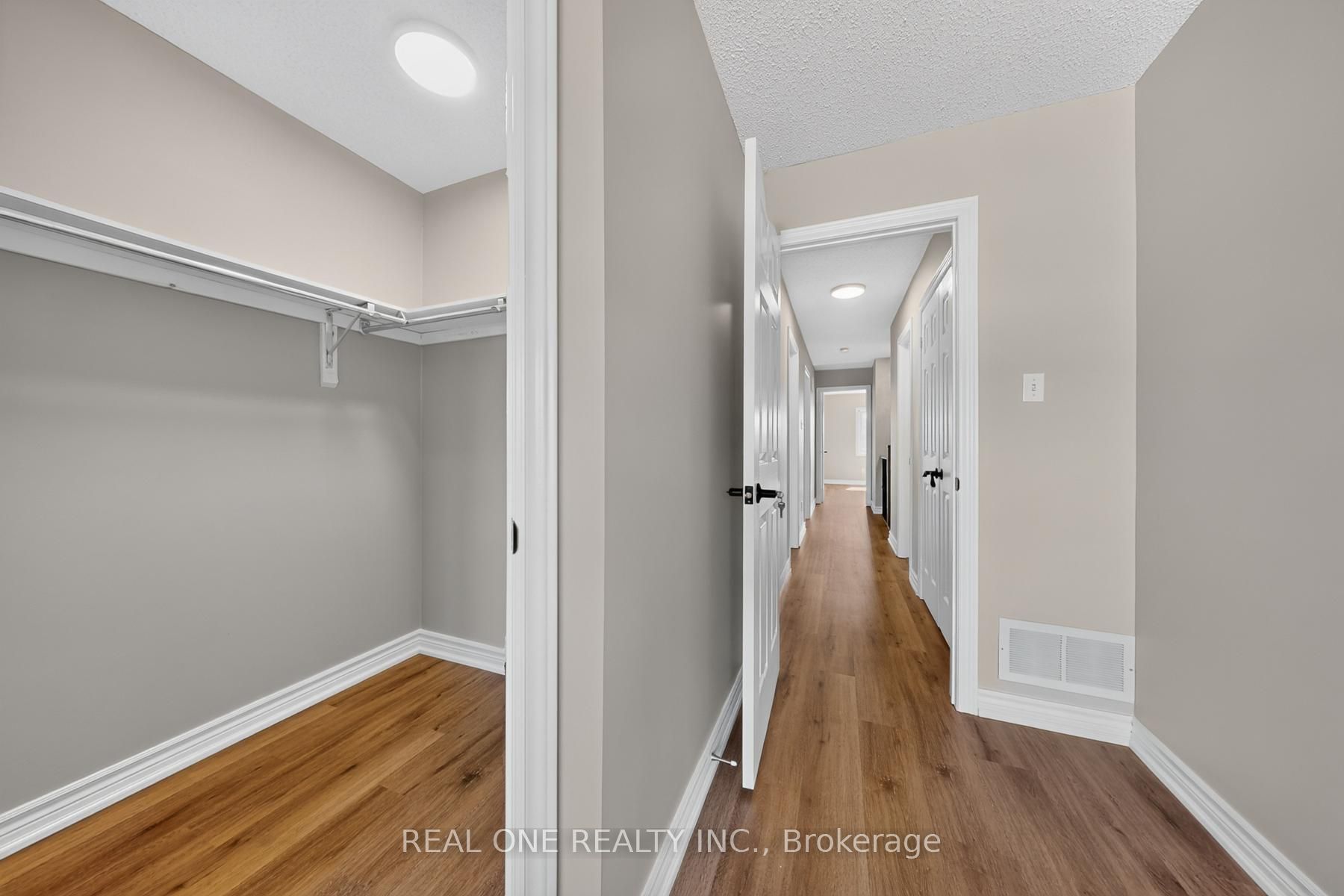 113 Milliken Meadows Drive Property Photo 34