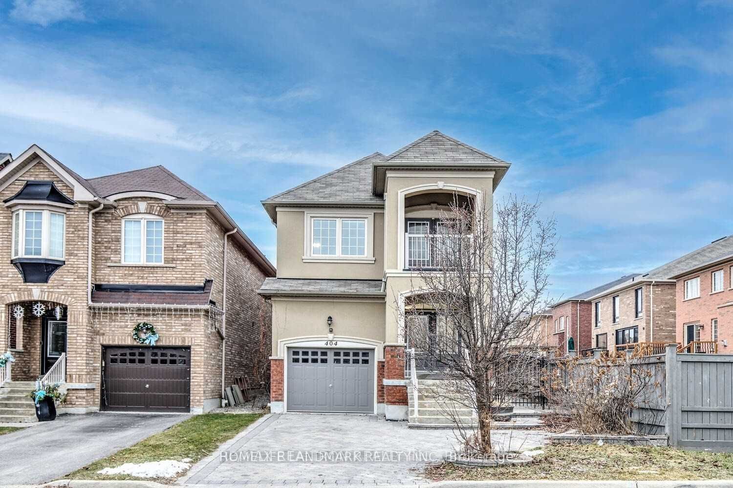 404 Lady Nadia Drive E Property Photo 1