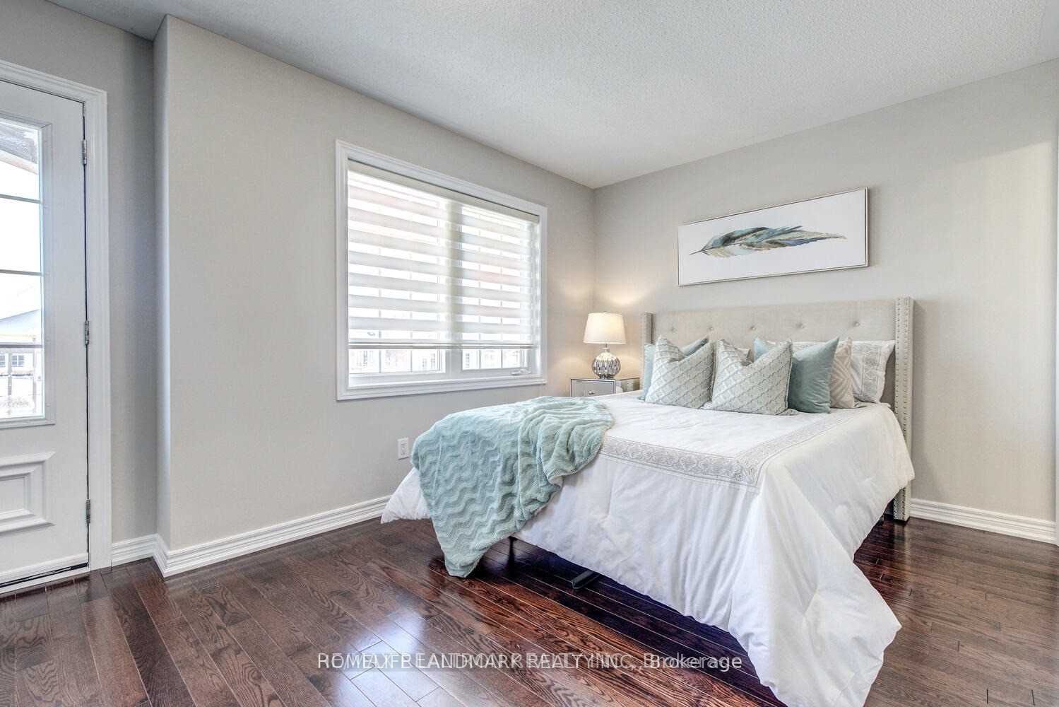 404 Lady Nadia Drive E Property Photo 14