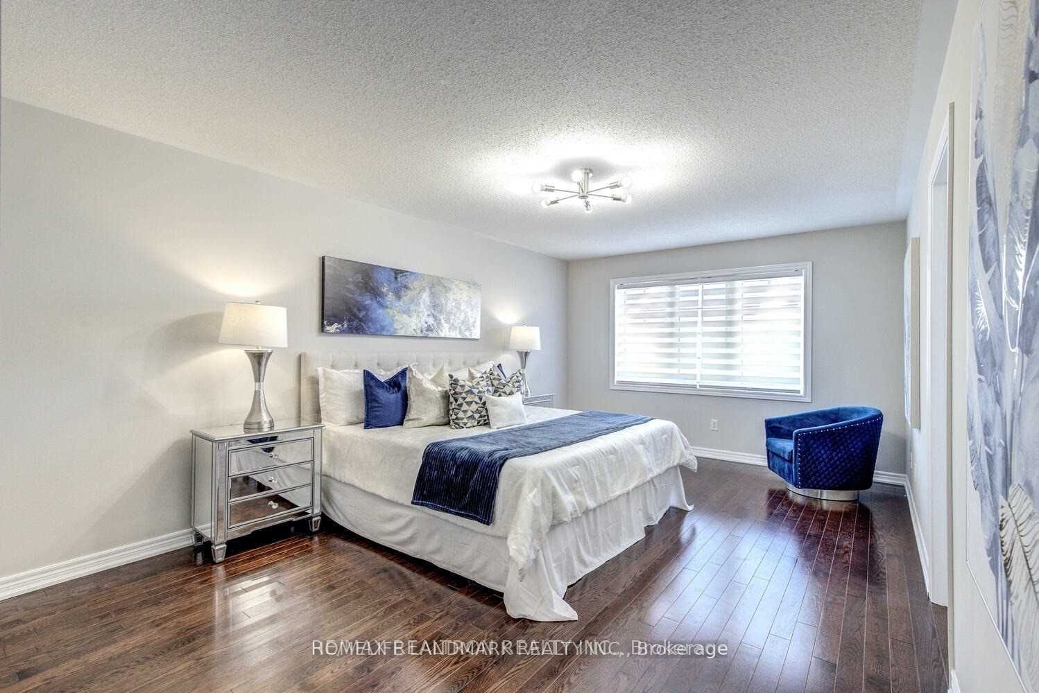 404 Lady Nadia Drive E Property Photo 21
