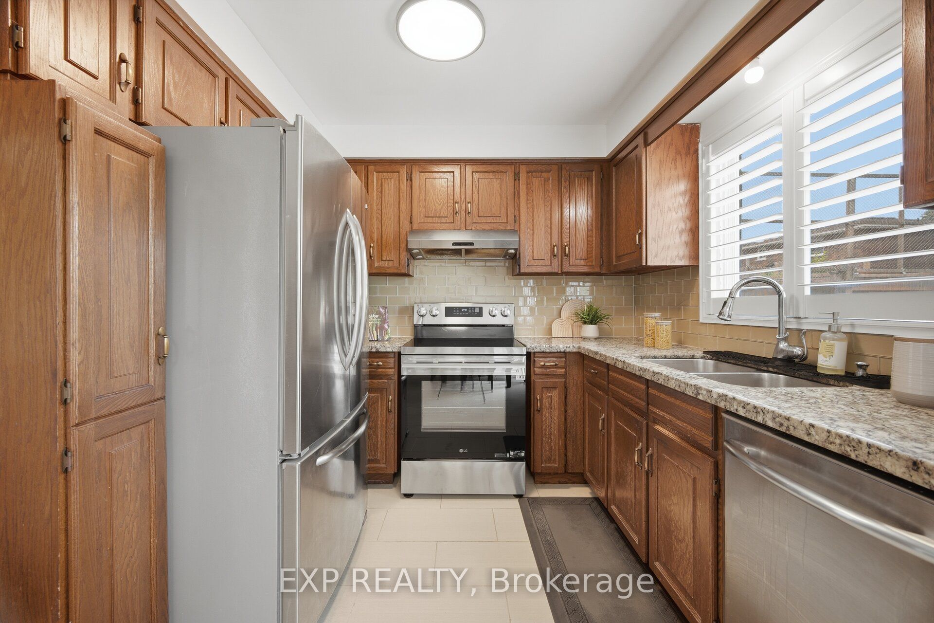 70 Embassy Drive Property Photo 10
