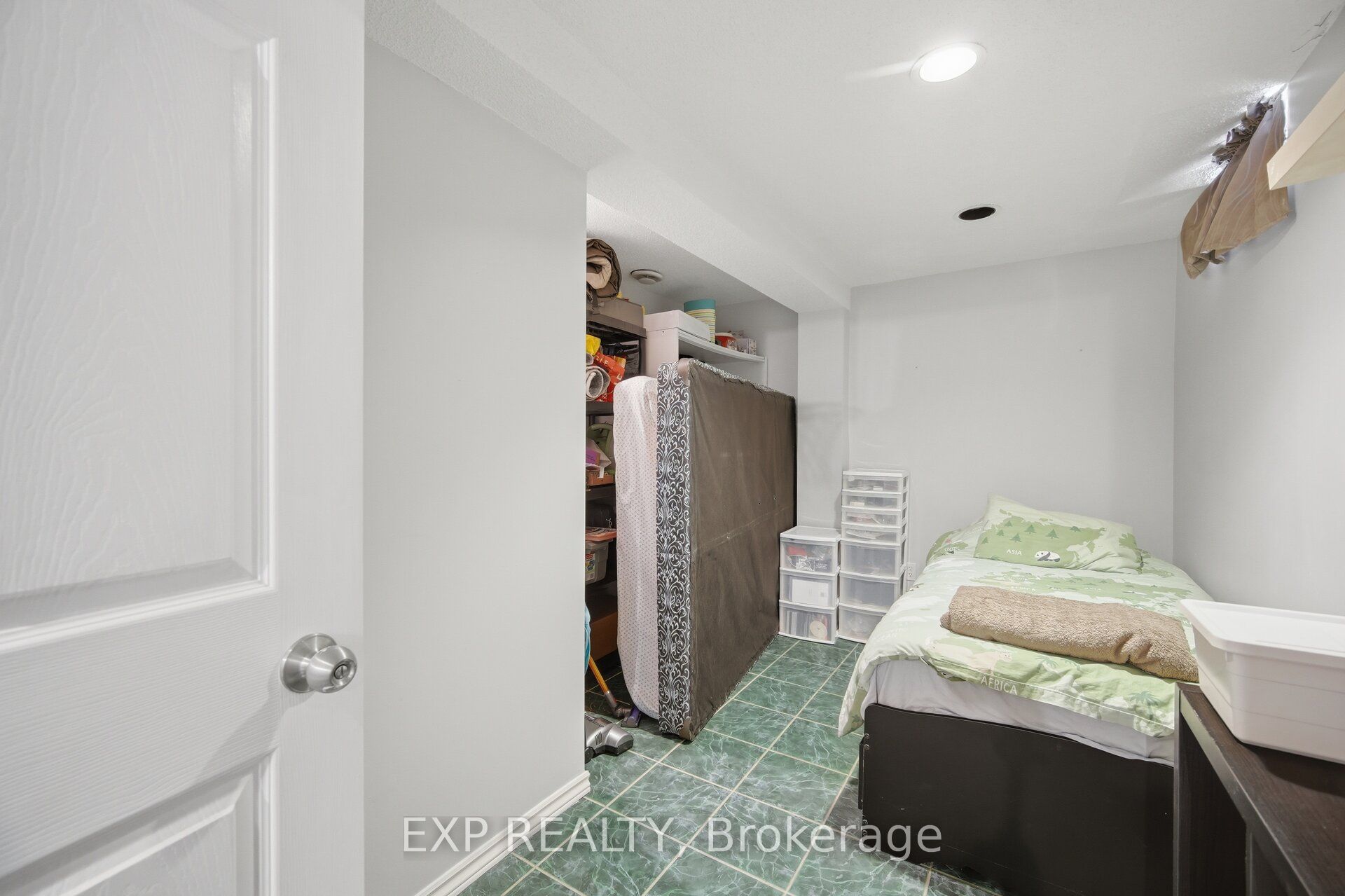 70 Embassy Drive Property Photo 29