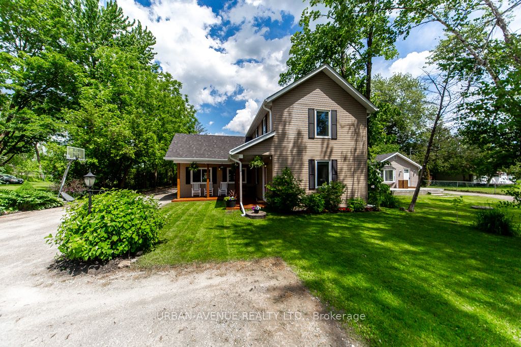 23505 Lakeridge Road Property Photo 2