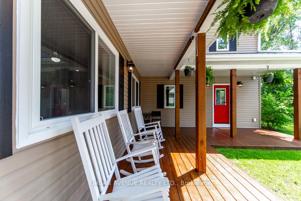 23505 Lakeridge Road Property Photo 3