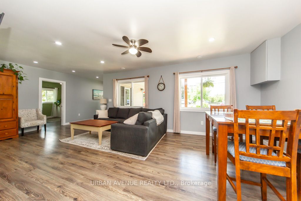 23505 Lakeridge Road Property Photo 12
