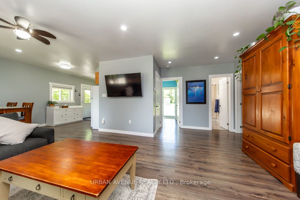 23505 Lakeridge Road Property Photo 13