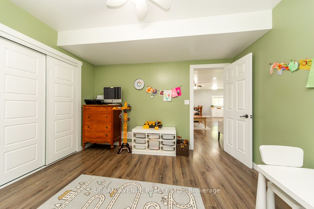 23505 Lakeridge Road Property Photo 18