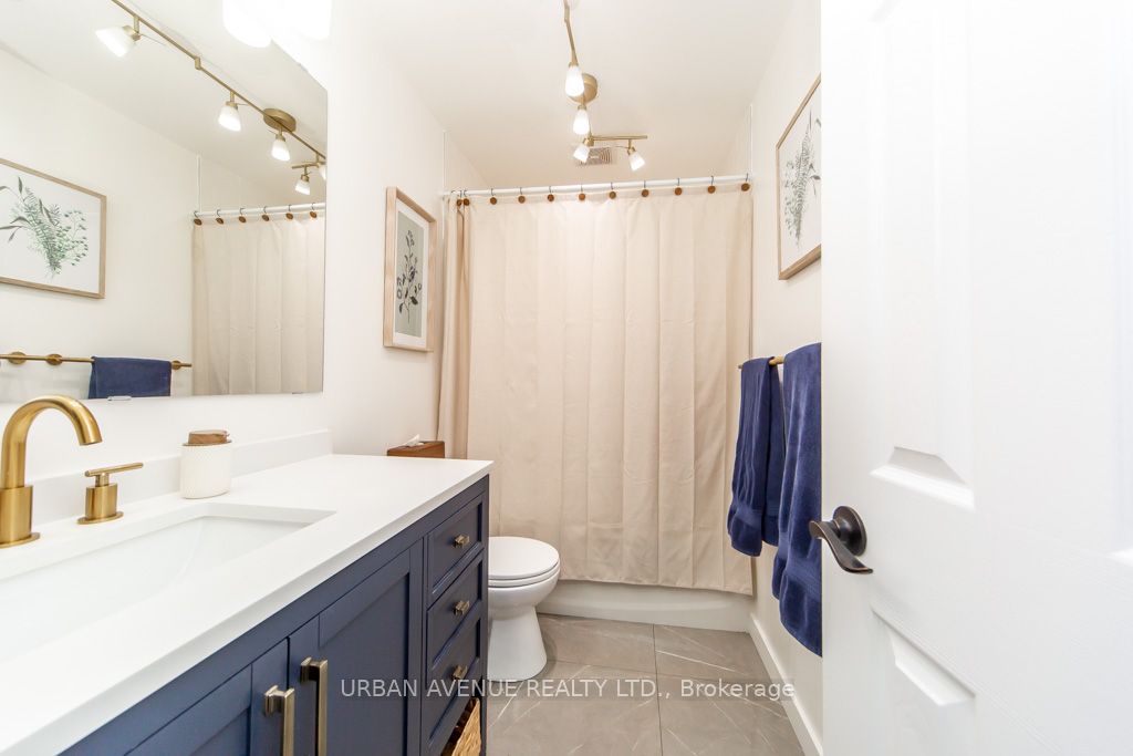 23505 Lakeridge Road Property Photo 23
