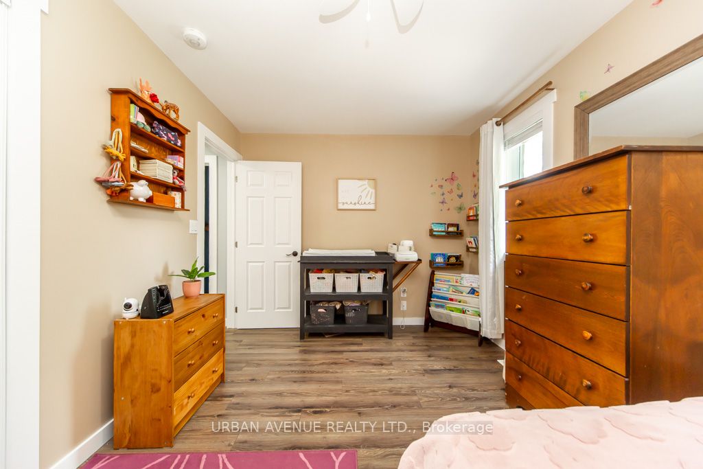 23505 Lakeridge Road Property Photo 32