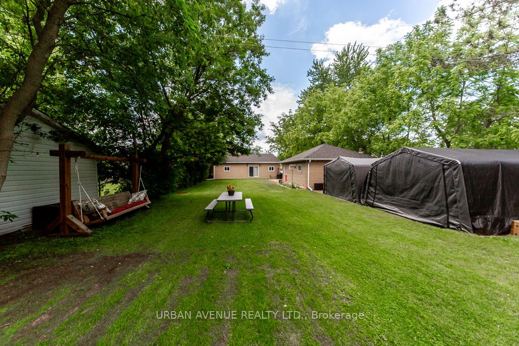 23505 Lakeridge Road Property Photo 39