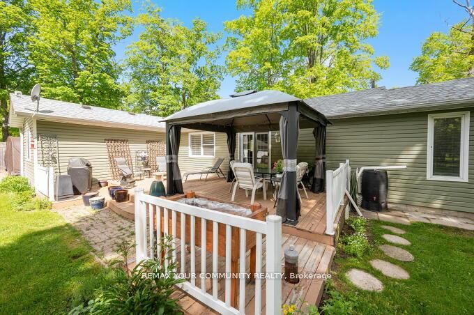781 Edward Street Property Photo 25