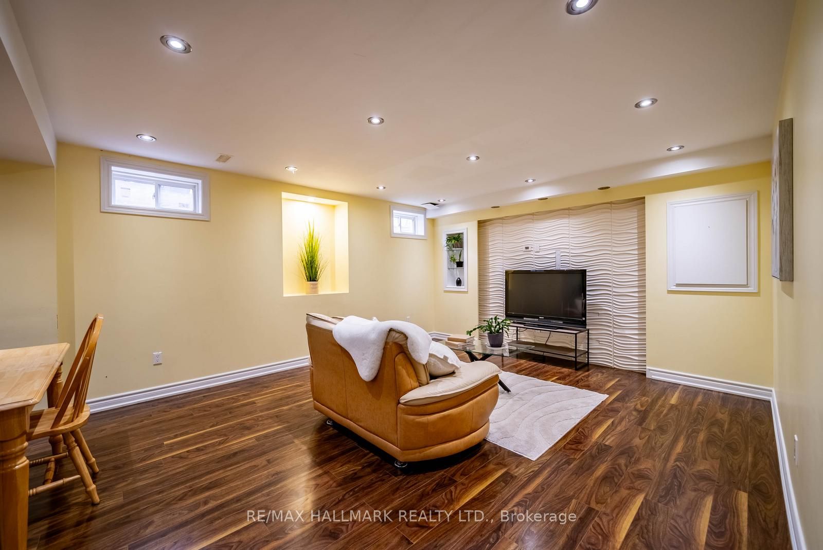 135 Glad Park Avenue Property Photo 33