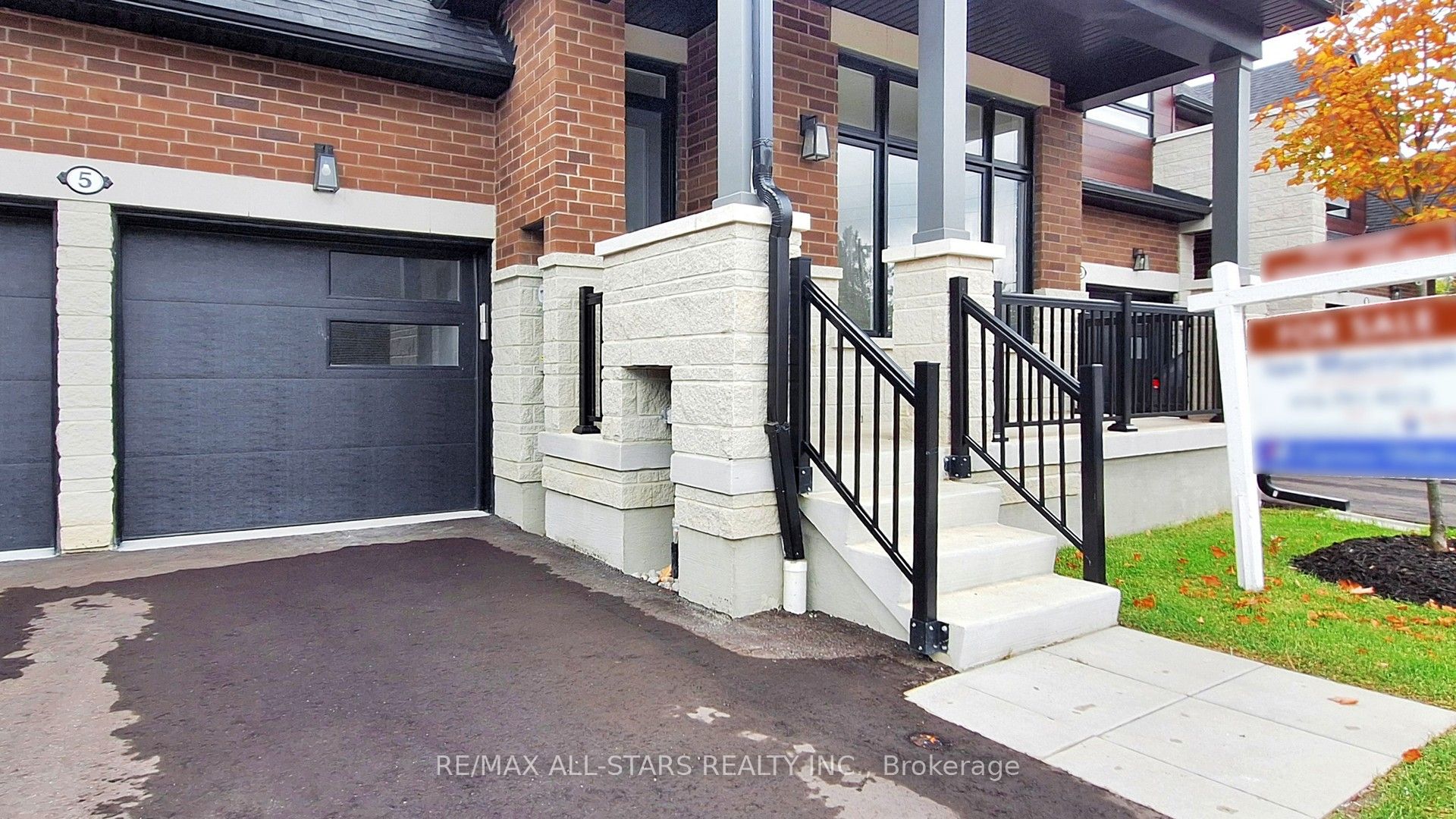 5 Vern Robertson Gate Property Photo 4