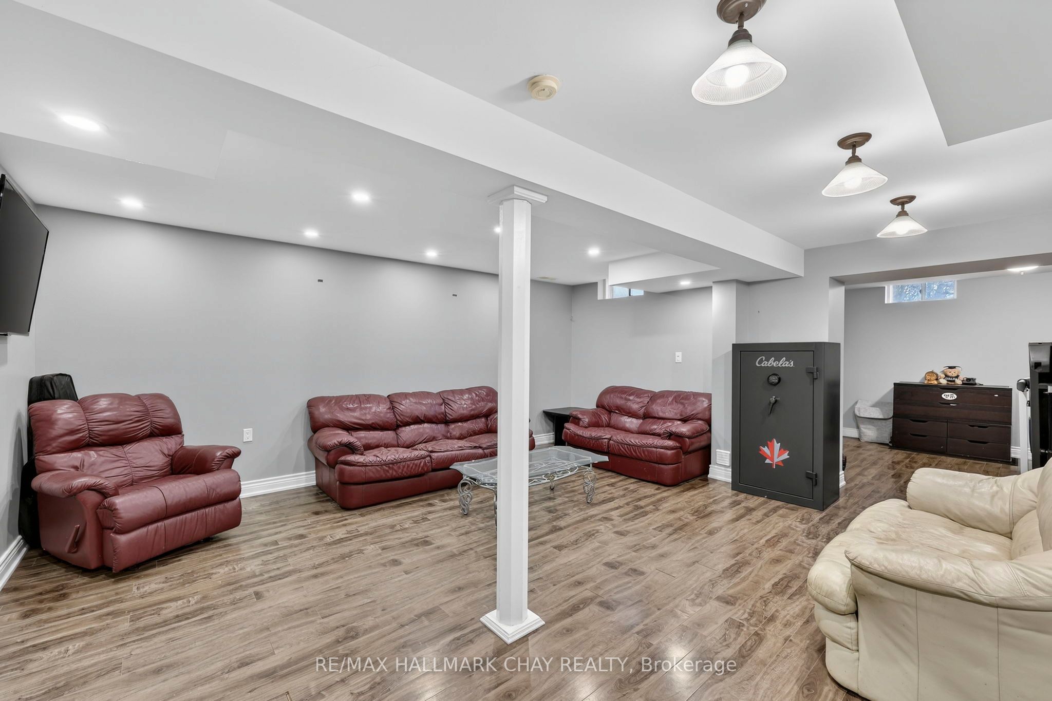 19 Smith Street Property Photo 35