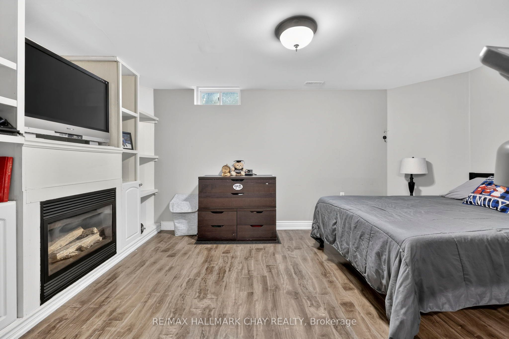 19 Smith Street Property Photo 37