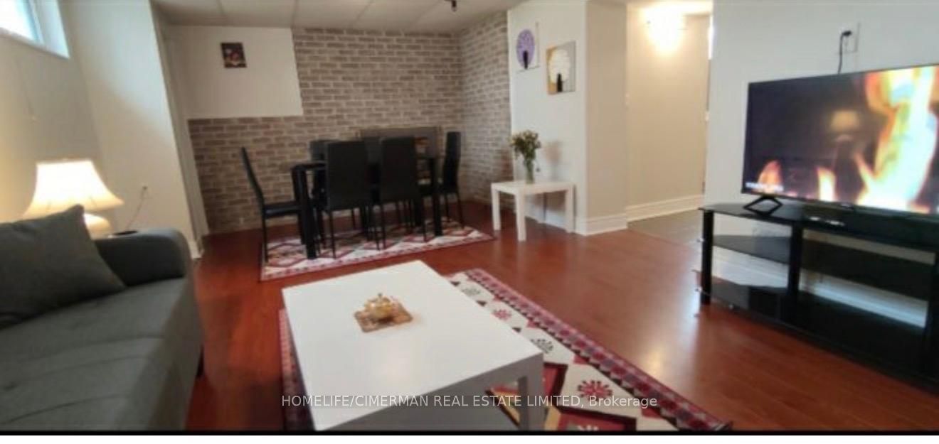 92 Bond Crescent Property Photo 14