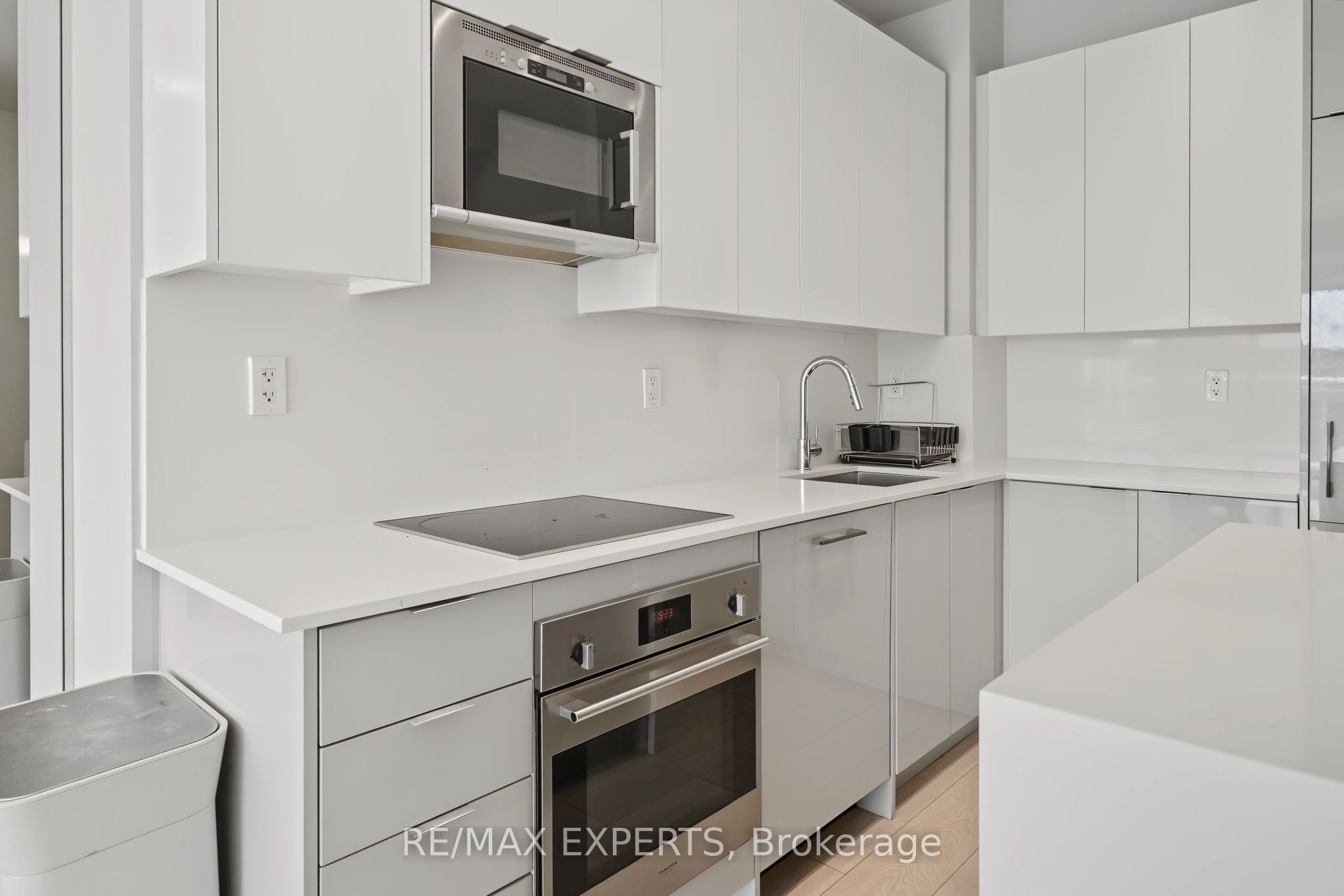 2916 Highway 7 201 Property Photo 10