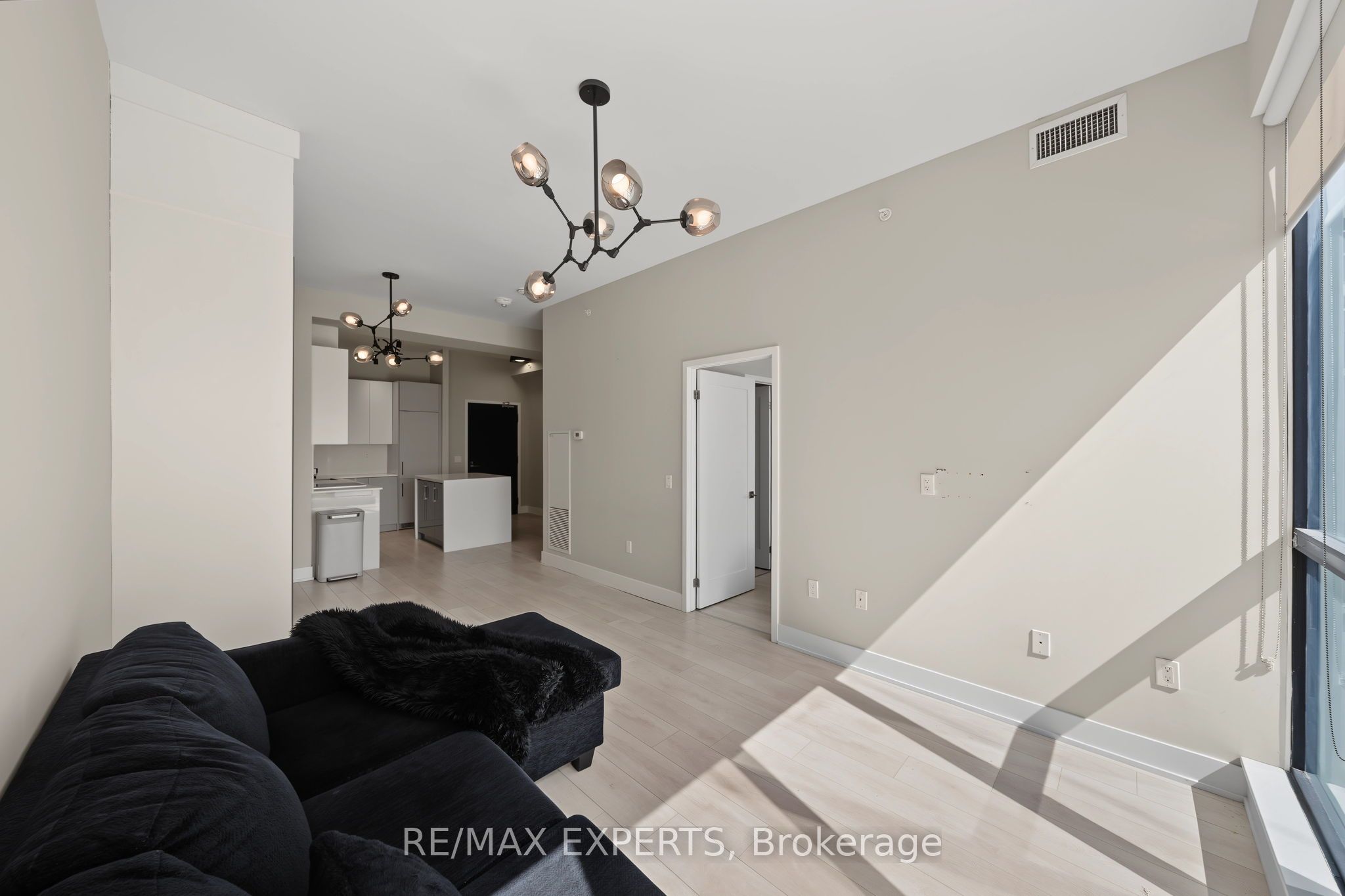 2916 Highway 7 201 Property Photo 17