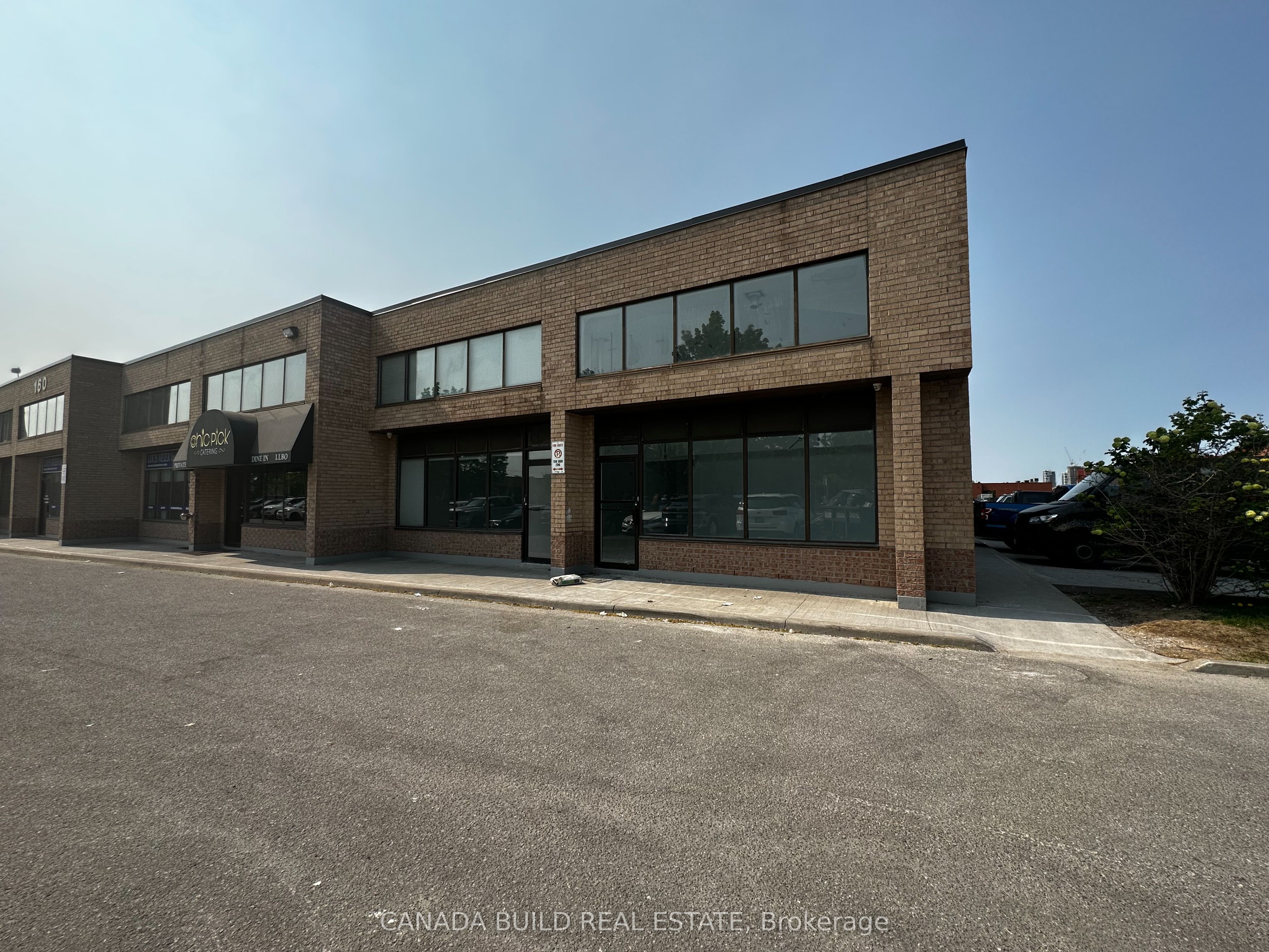 160 Cidermill Avenue 7 Property Photo 1