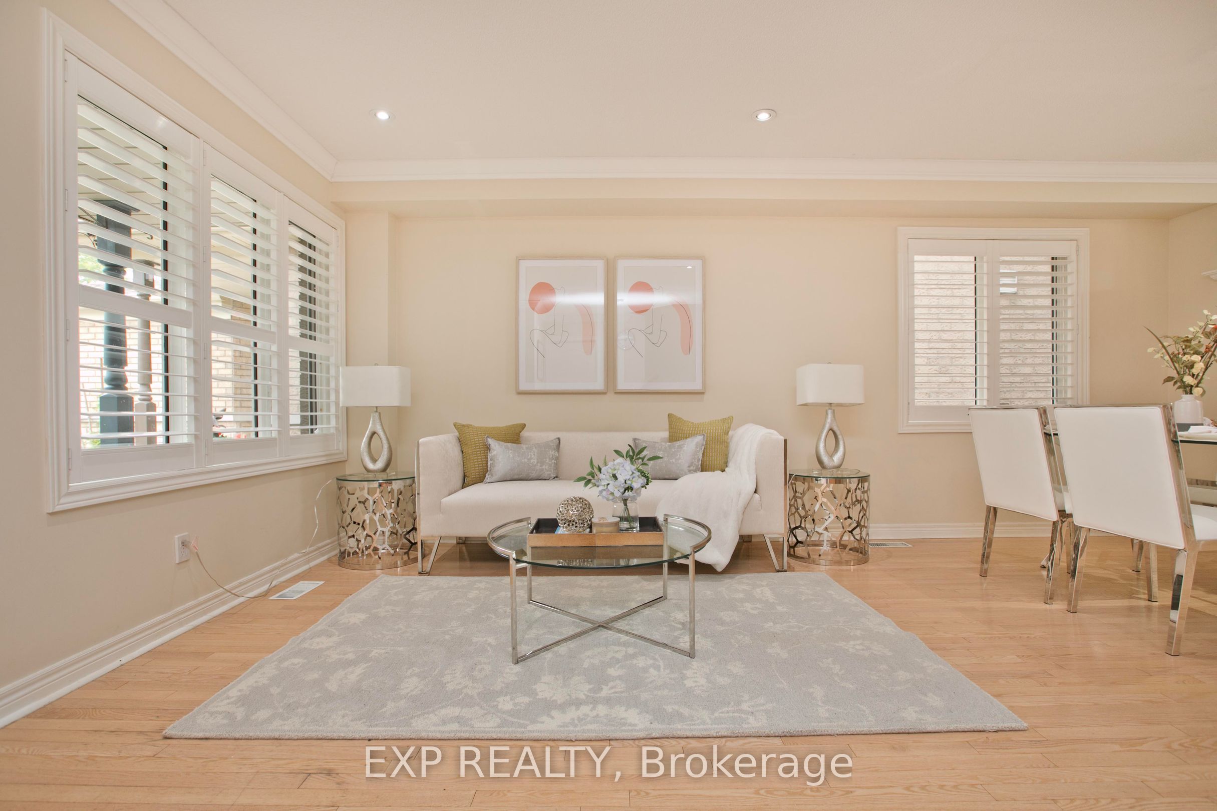 55 Sandway Crescent Property Photo 4