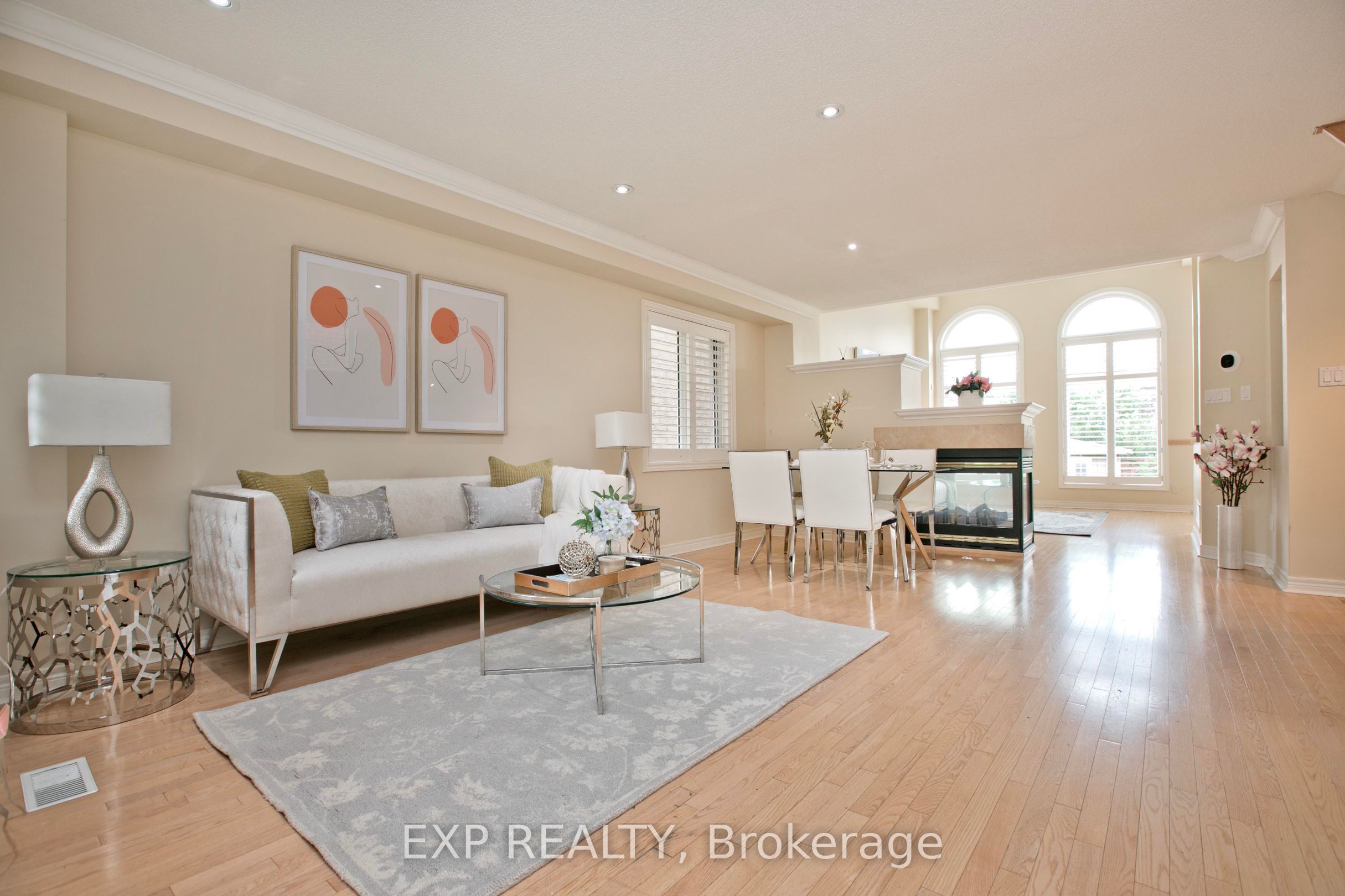 55 Sandway Crescent Property Photo 5