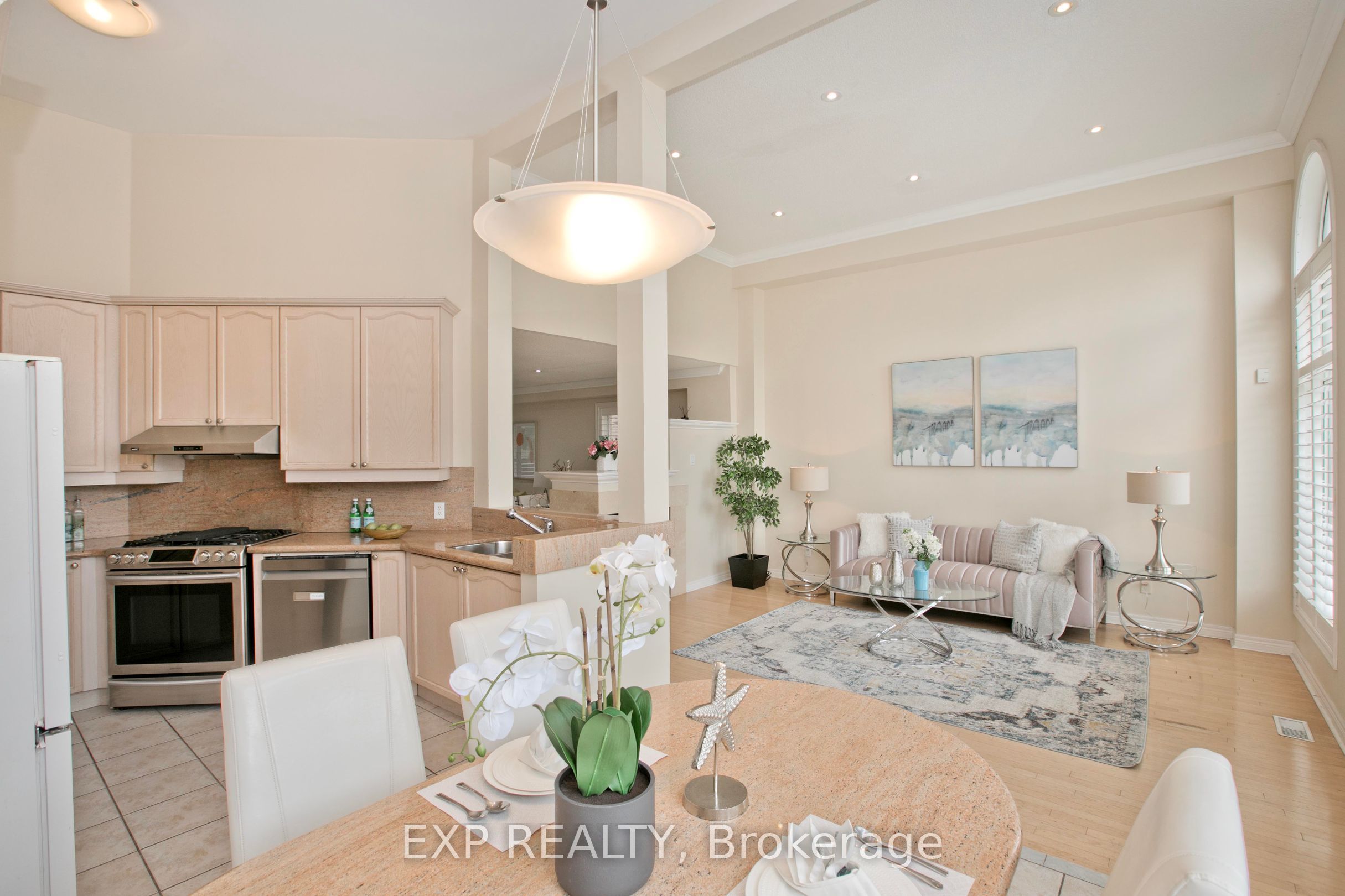 55 Sandway Crescent Property Photo 15