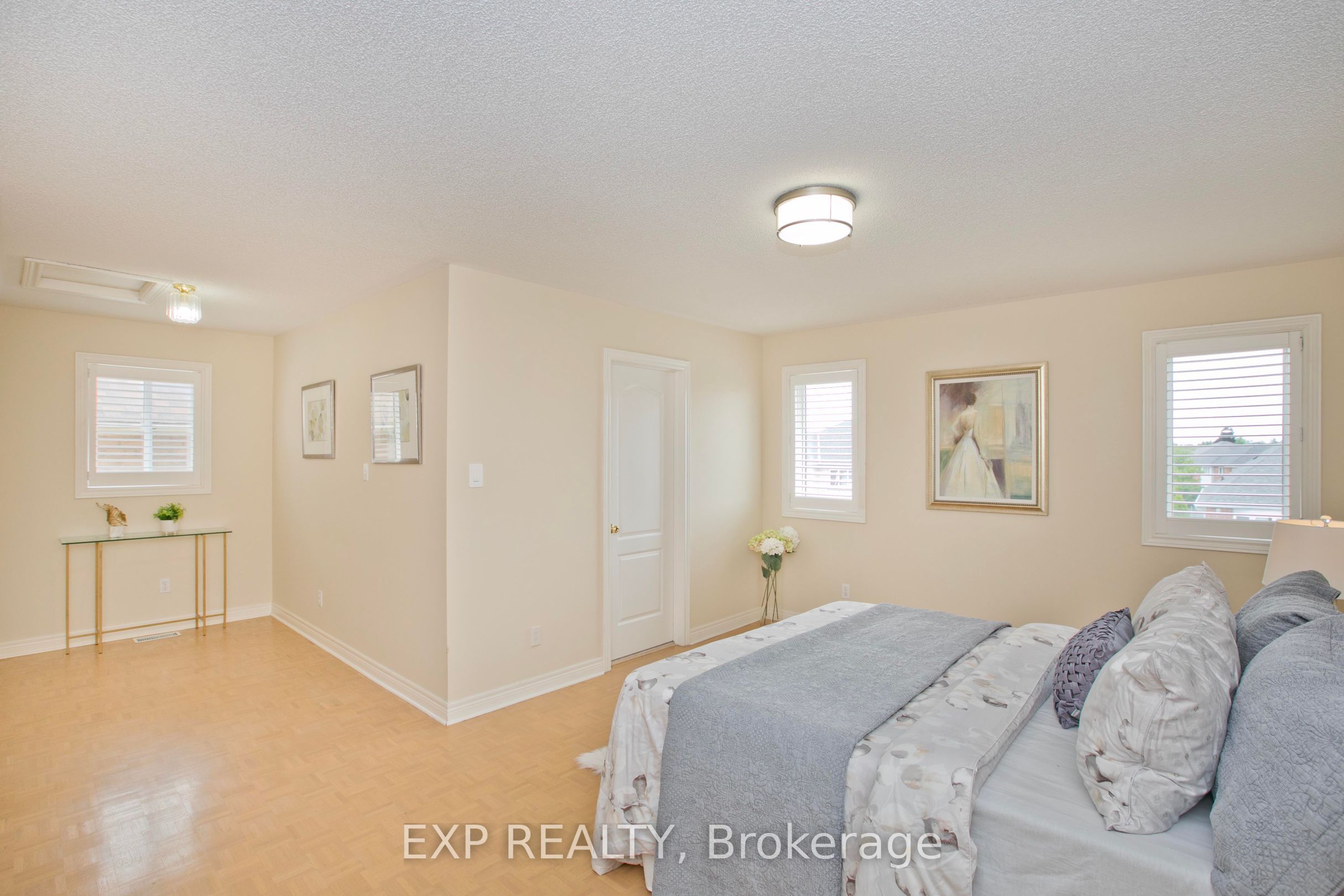 55 Sandway Crescent Property Photo 22