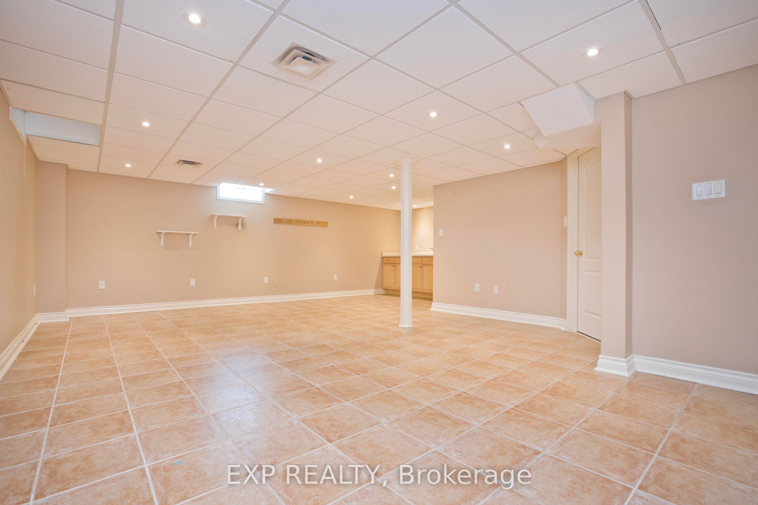 55 Sandway Crescent Property Photo 27
