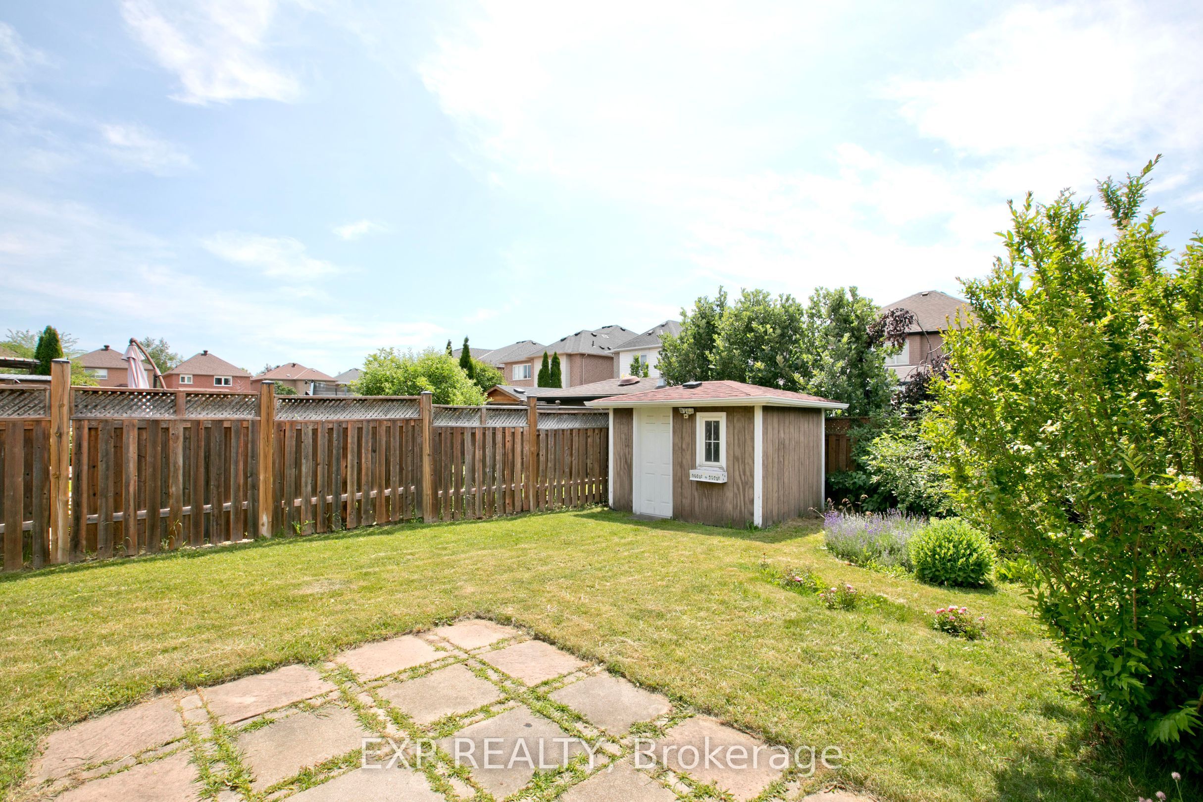 55 Sandway Crescent Property Photo 33