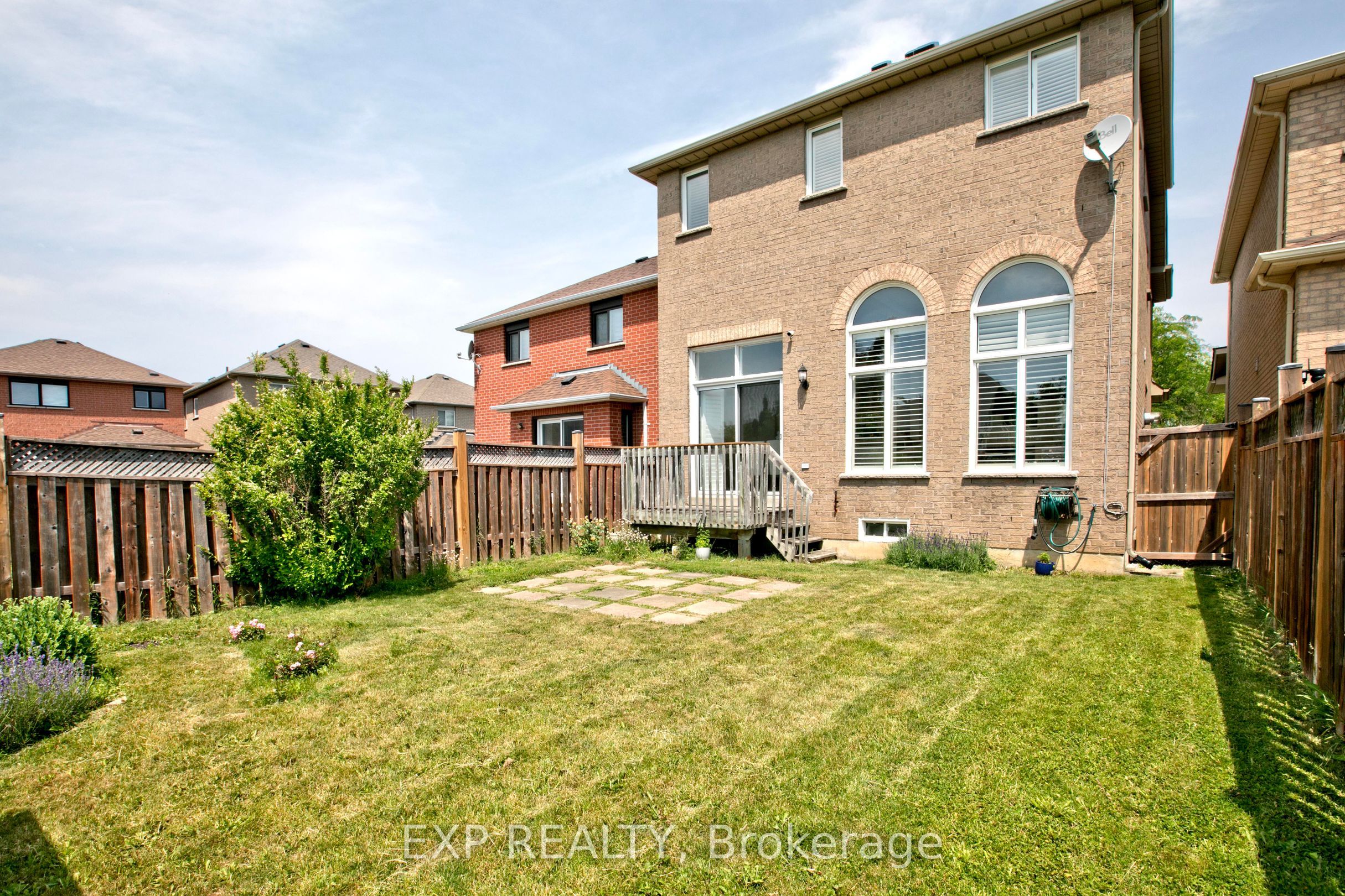 55 Sandway Crescent Property Photo 34