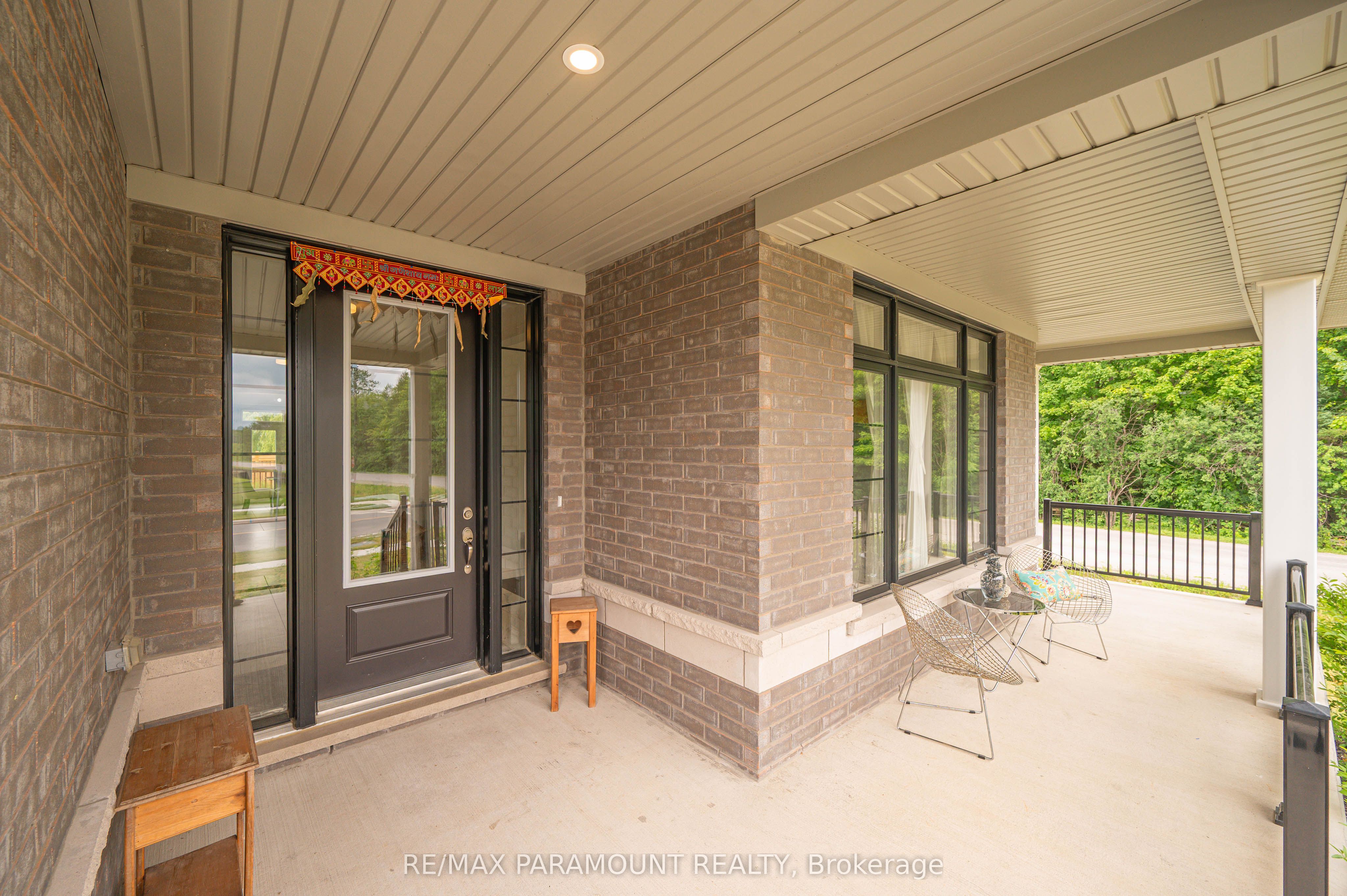 1 Sparrow Way Property Photo 3