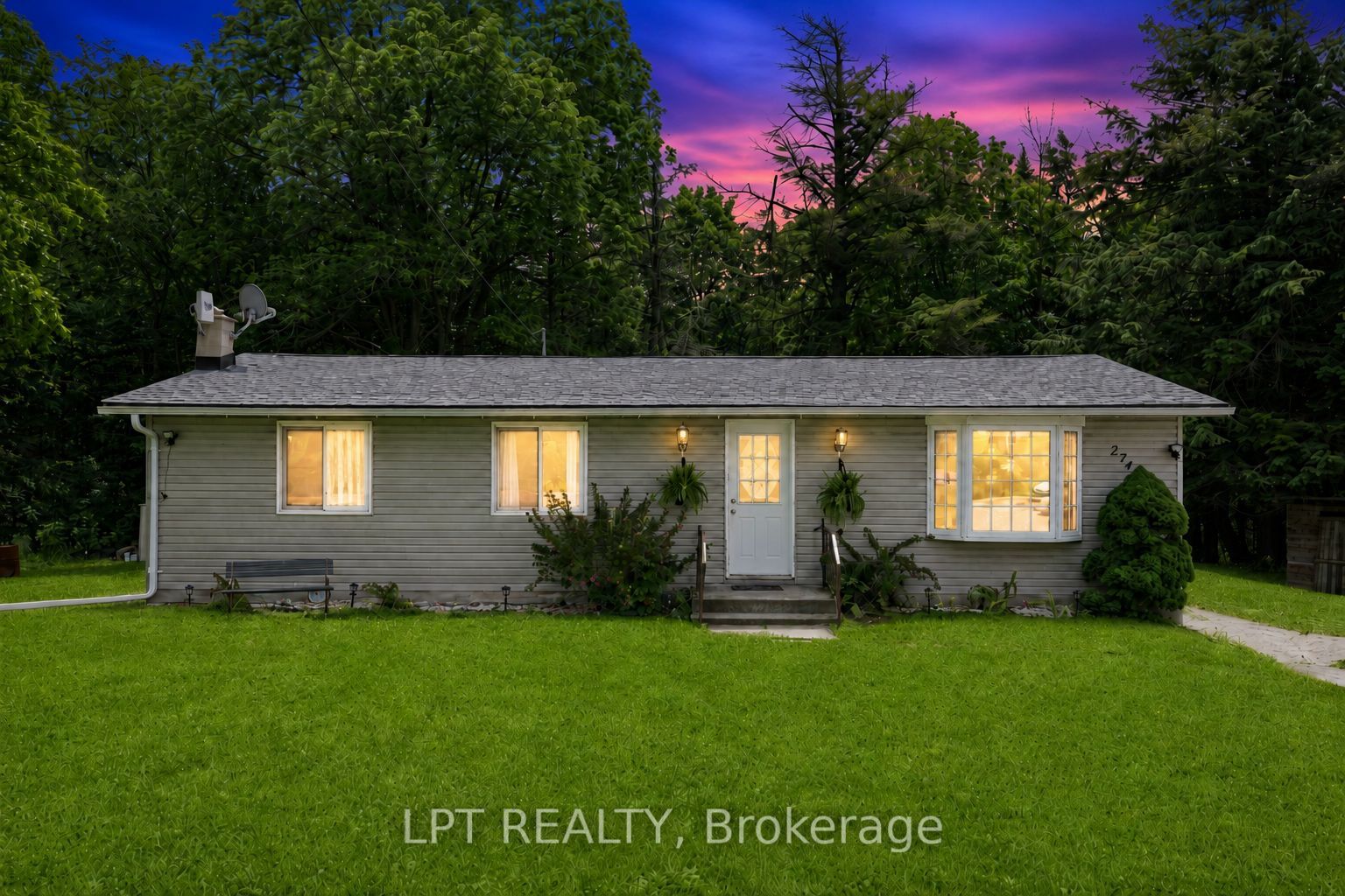 2743 Lockhart Road Property Photo 1