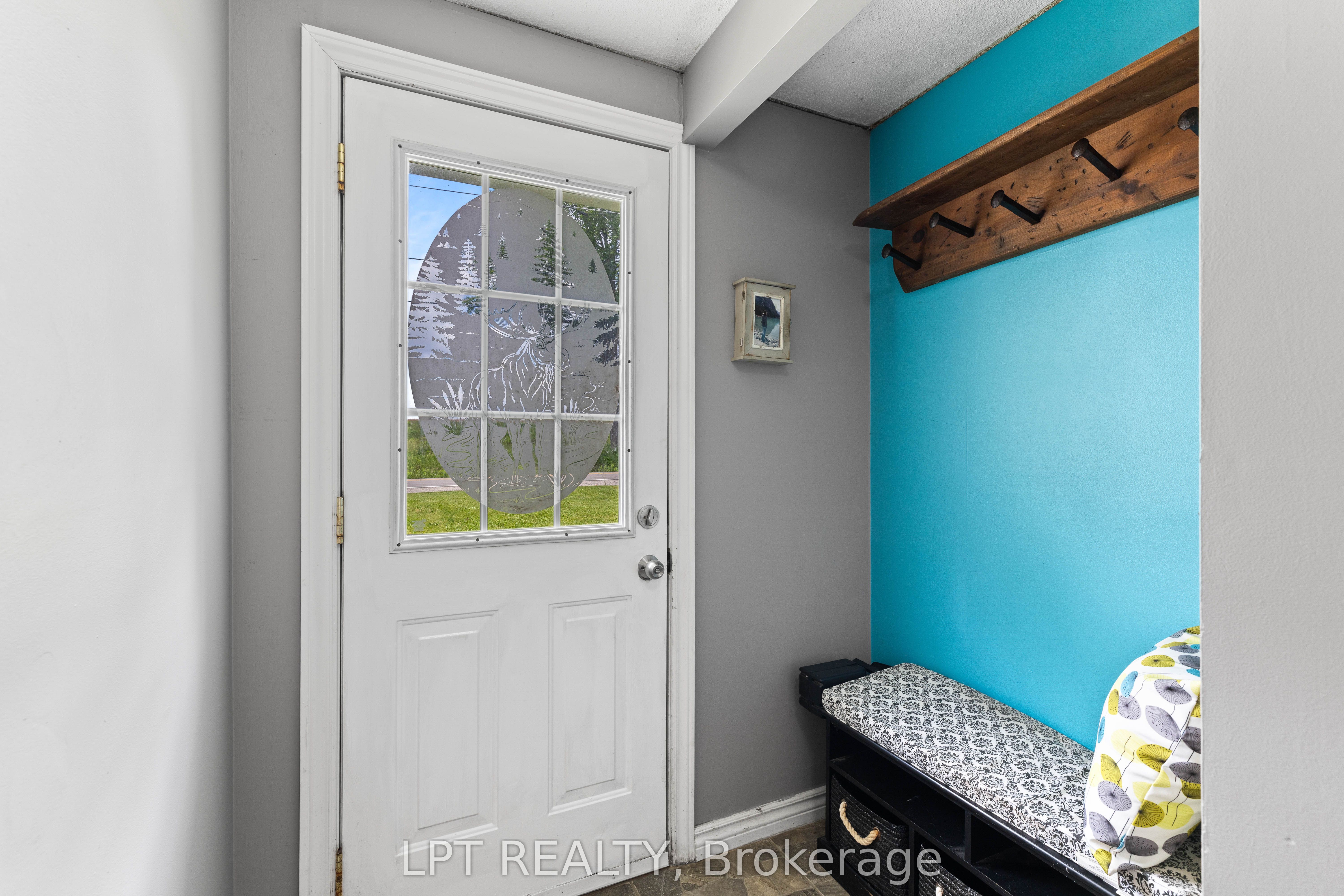 2743 Lockhart Road Property Photo 5