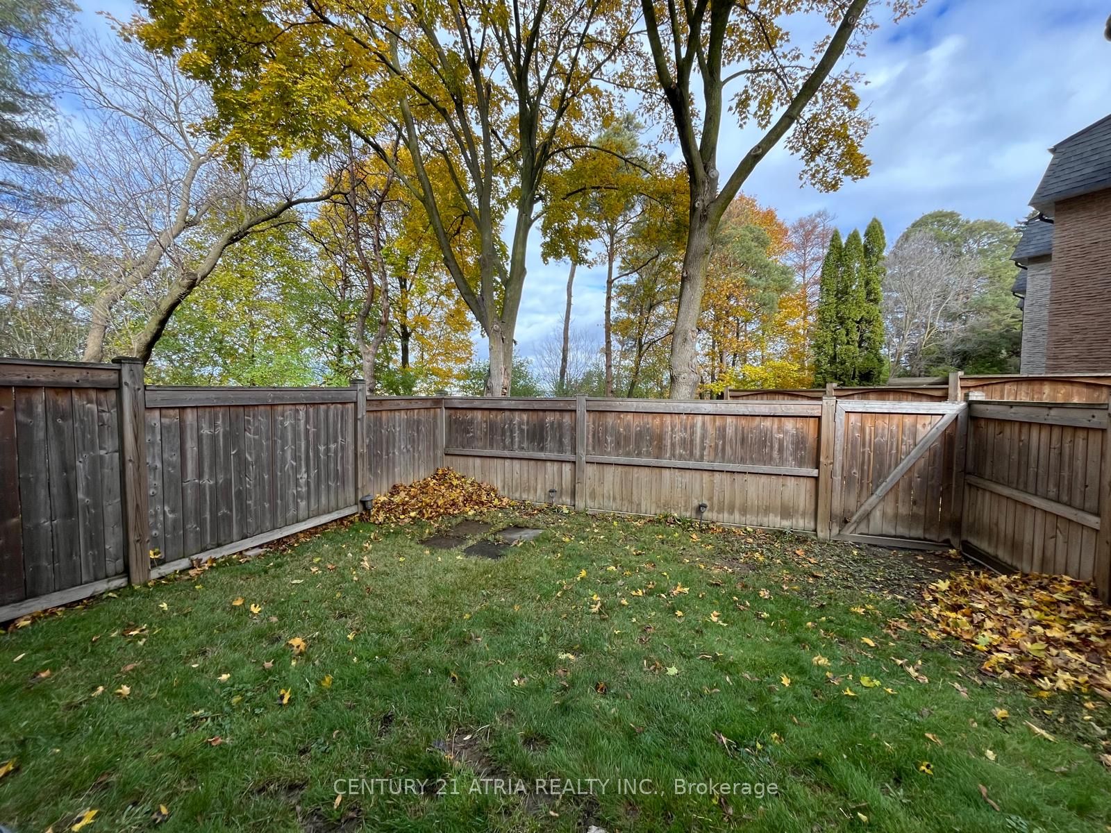 38 Henderson Drive Property Photo 21