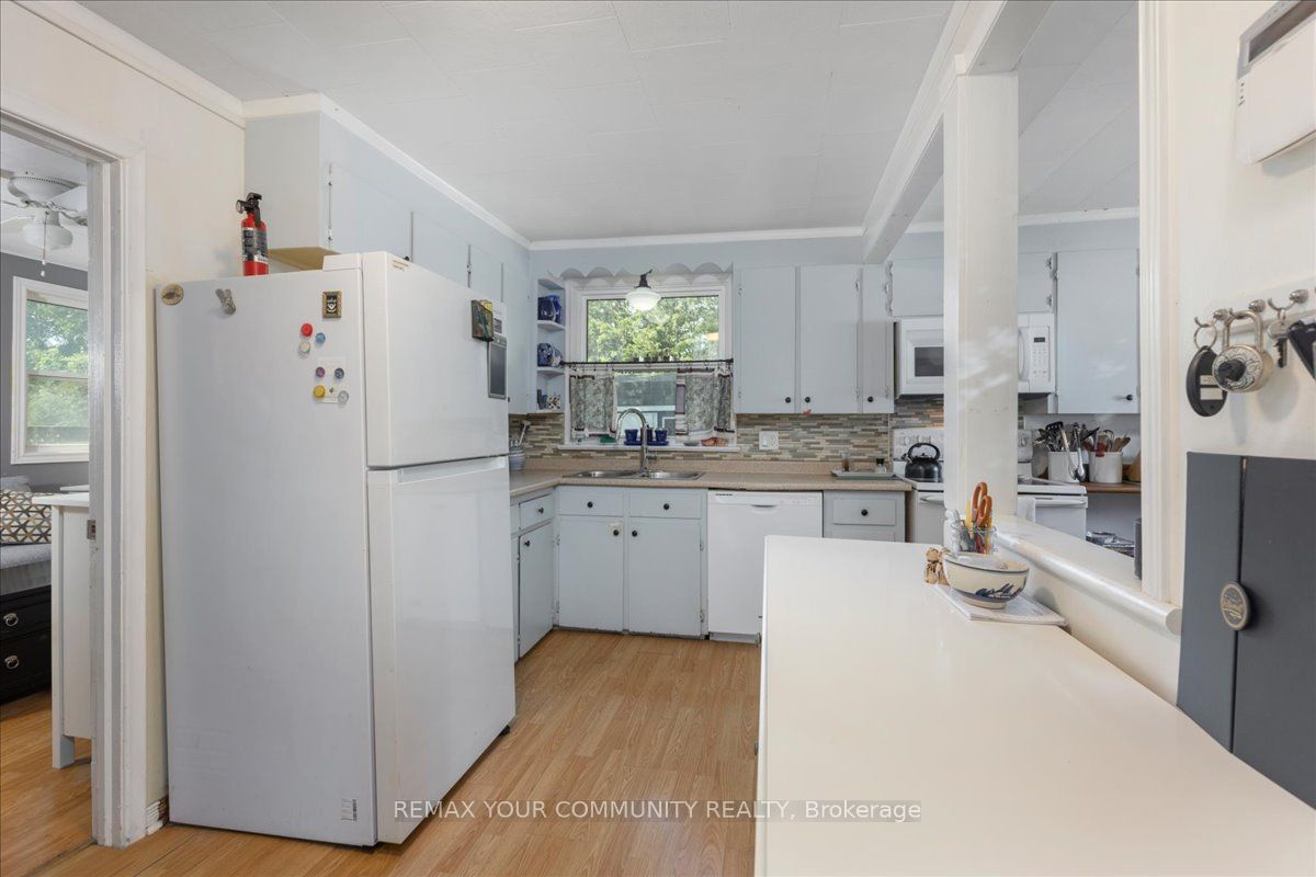 17 Farley Circle Property Photo 21