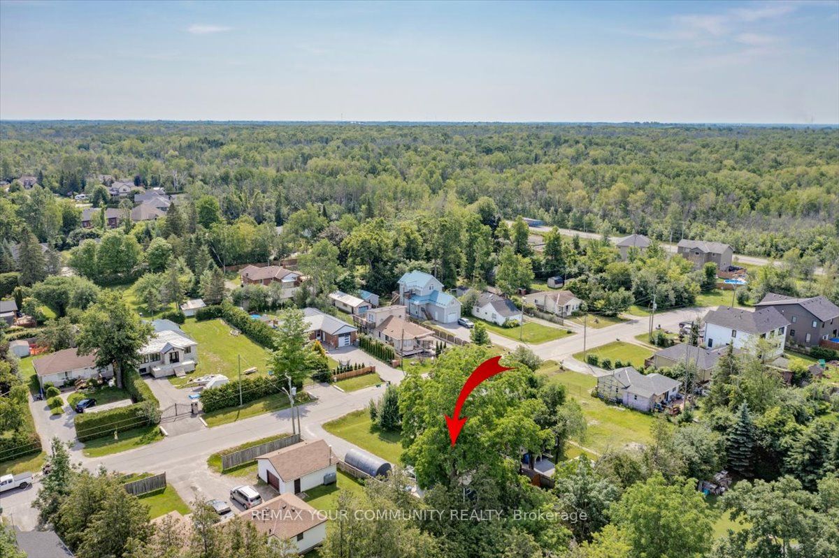 17 Farley Circle Property Photo 35
