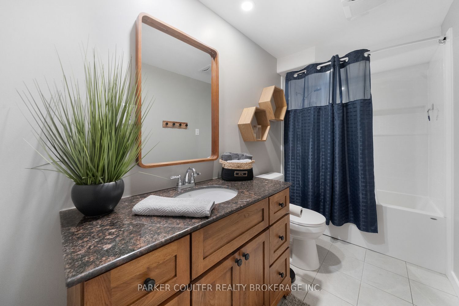 2228 Margs Lane Property Photo 33