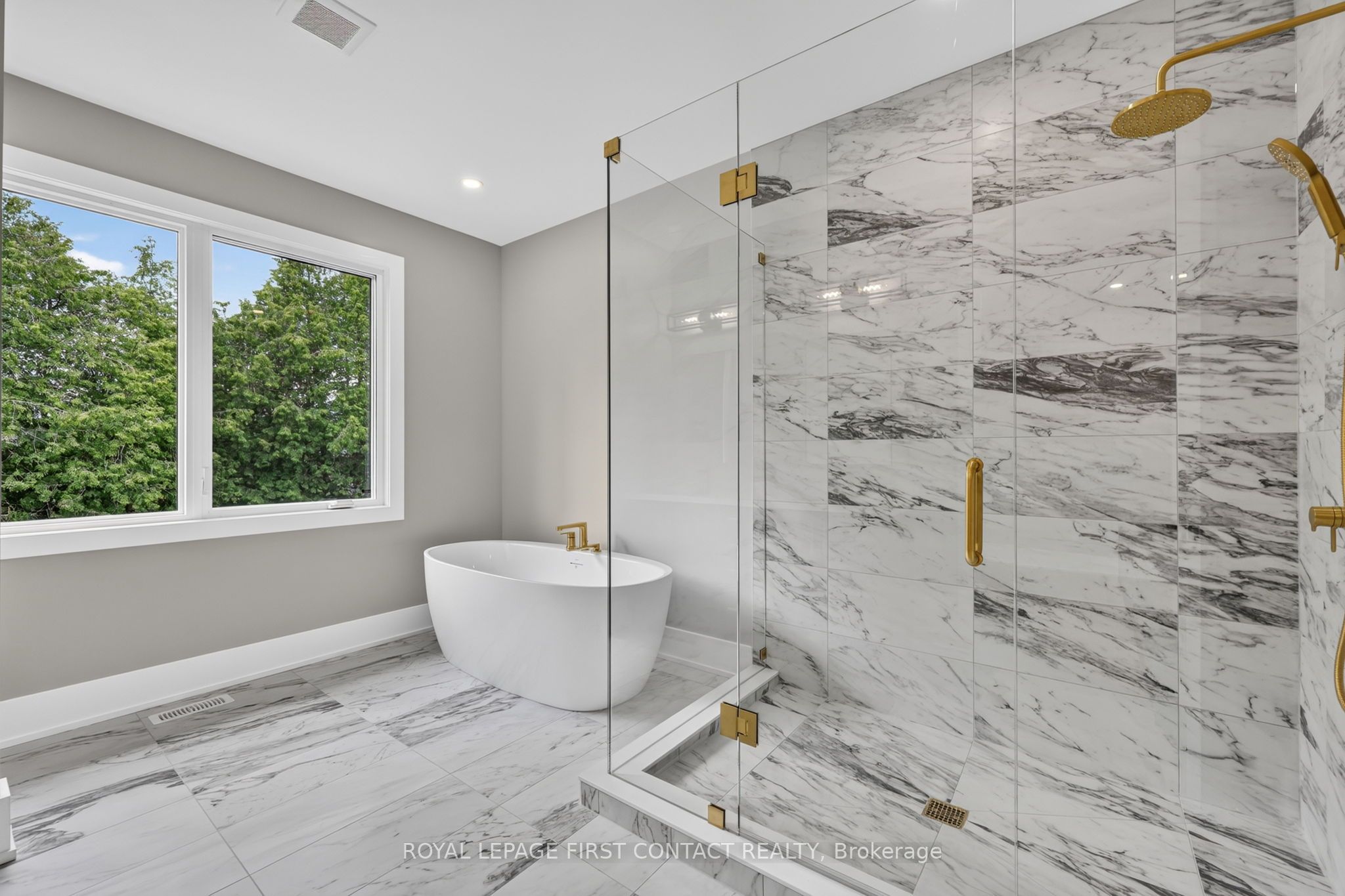 929 7th Line Property Photo 13