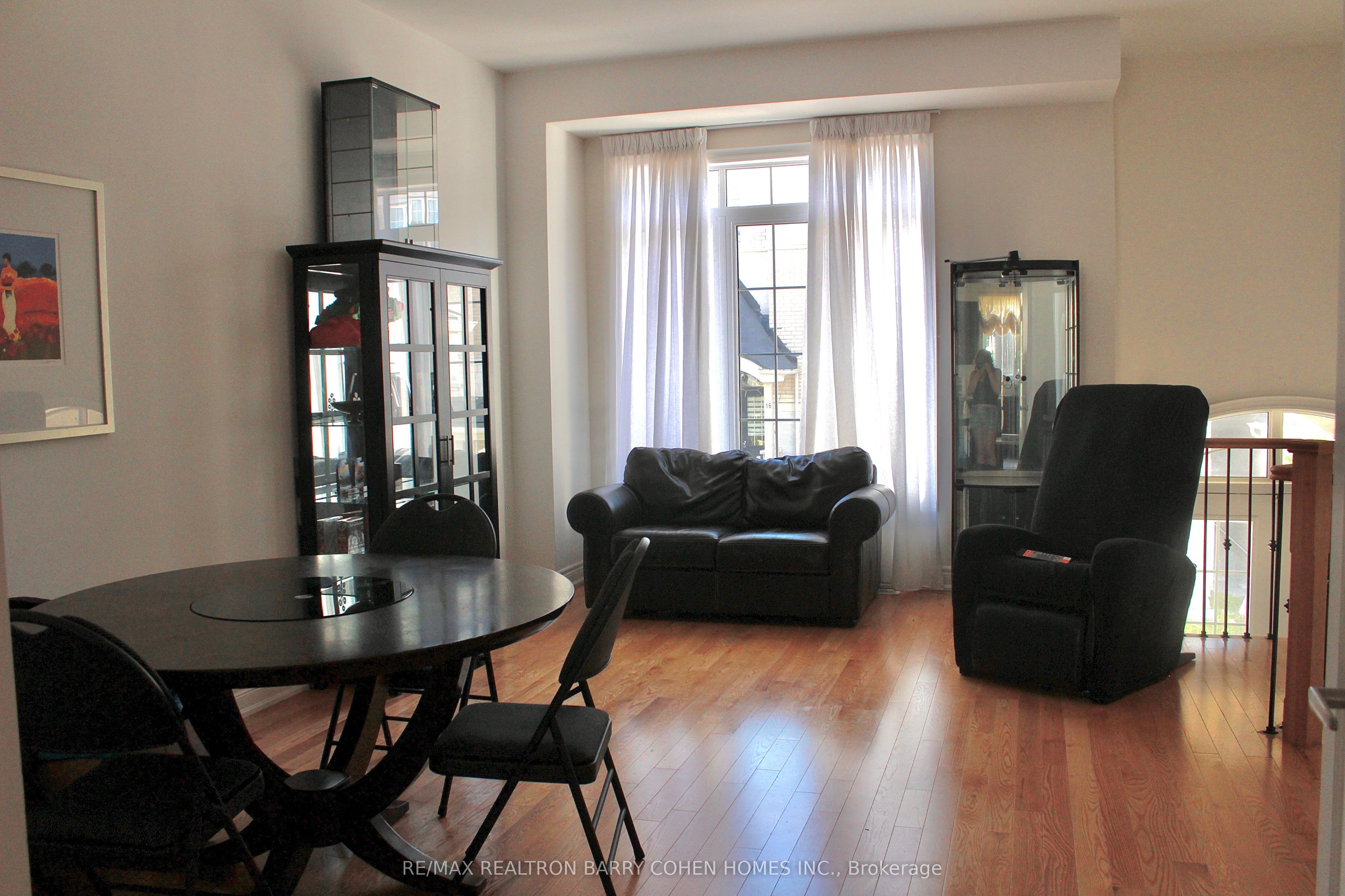 19 Latchford Lane Property Photo 3