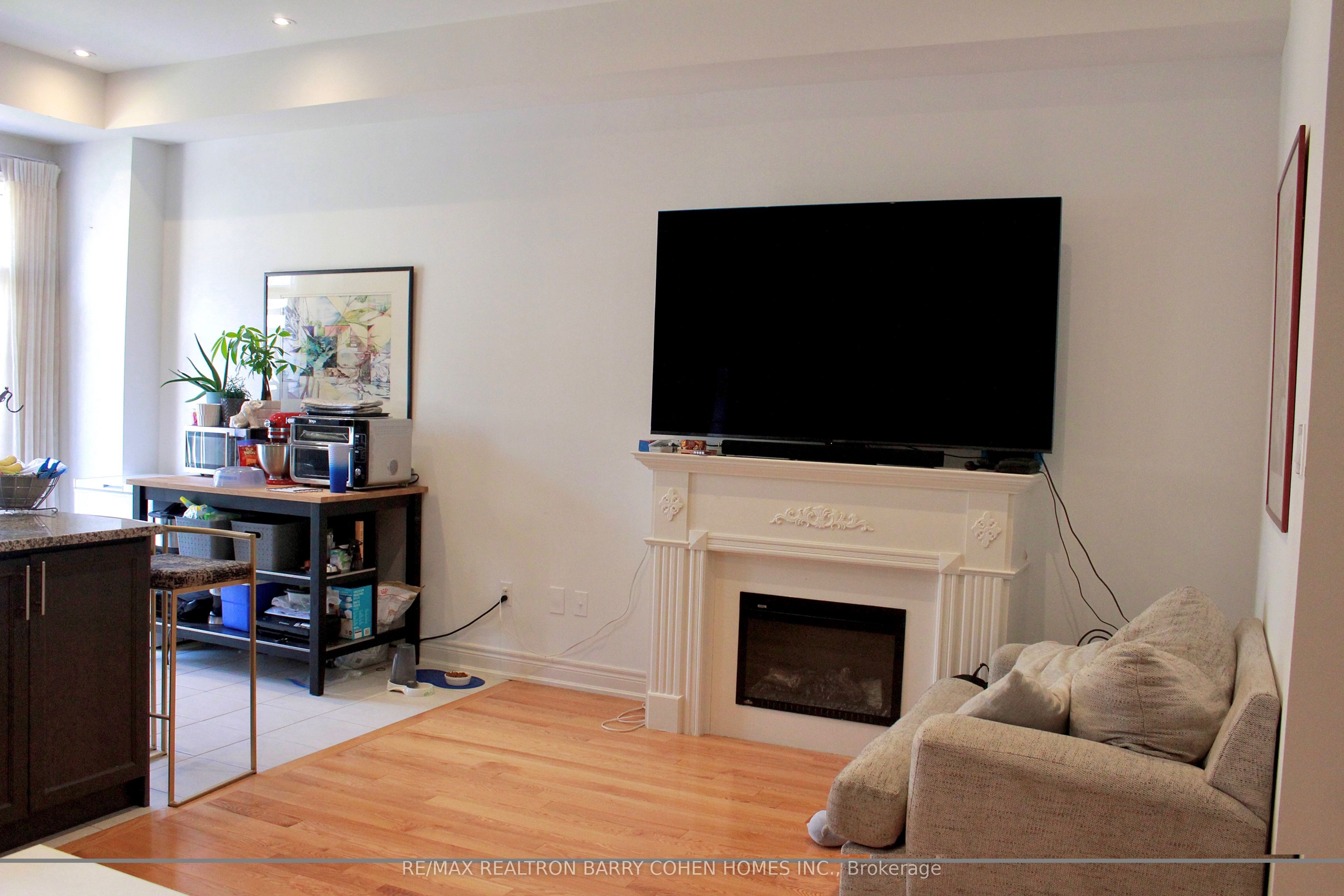 19 Latchford Lane Property Photo 6