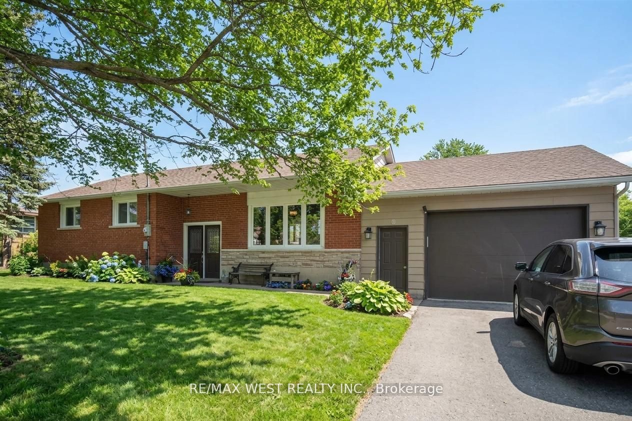 19113 Highway 48 Property Photo 1