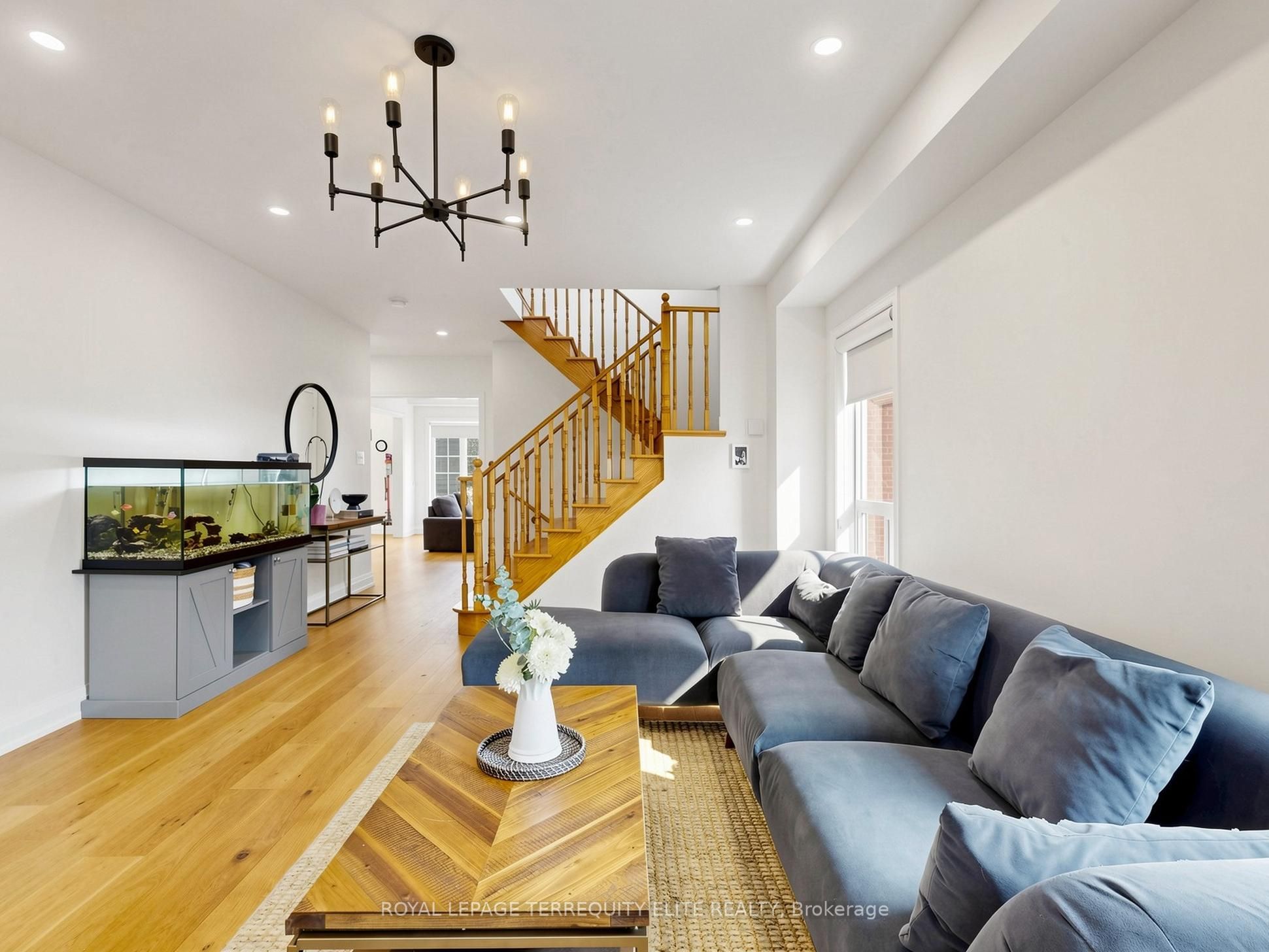 35 Mynden Way Property Photo 6