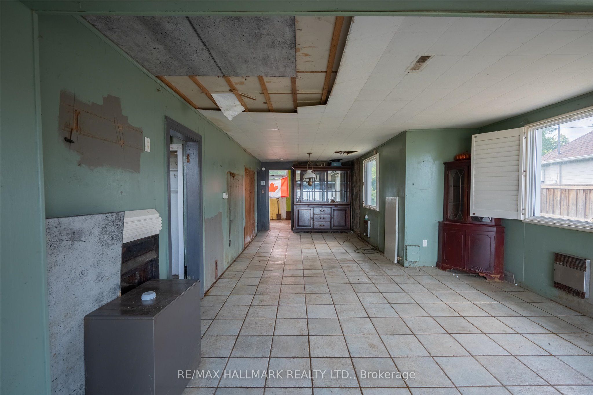 2329 Crystal Beach Road Property Photo 9
