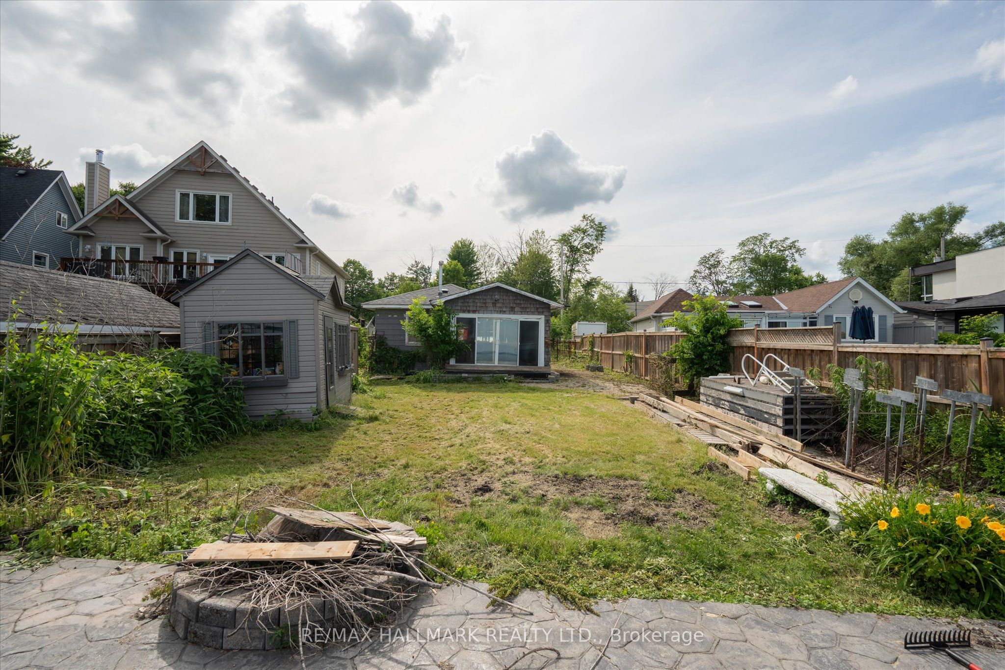2329 Crystal Beach Road Property Photo 17