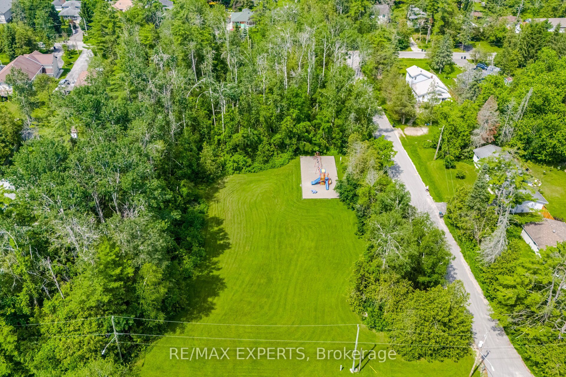 3211 Cove Avenue Property Photo 40